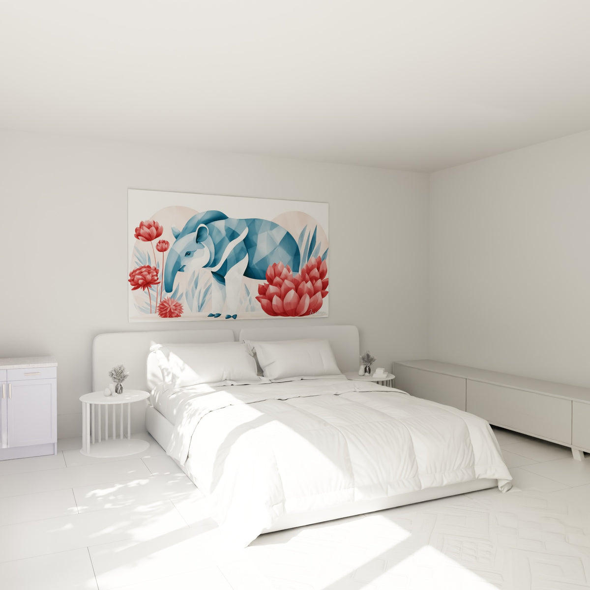 Silhouette de tapir bleu et fleurs terracotta accrochée au-dessus d'un lit dans une chambre claire