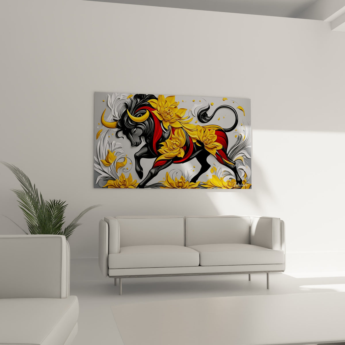 Taureau anthracite orné de fleurs jaune d'or et rouge vermillon, au-dessus d'un canapé dans un salon lumineux
