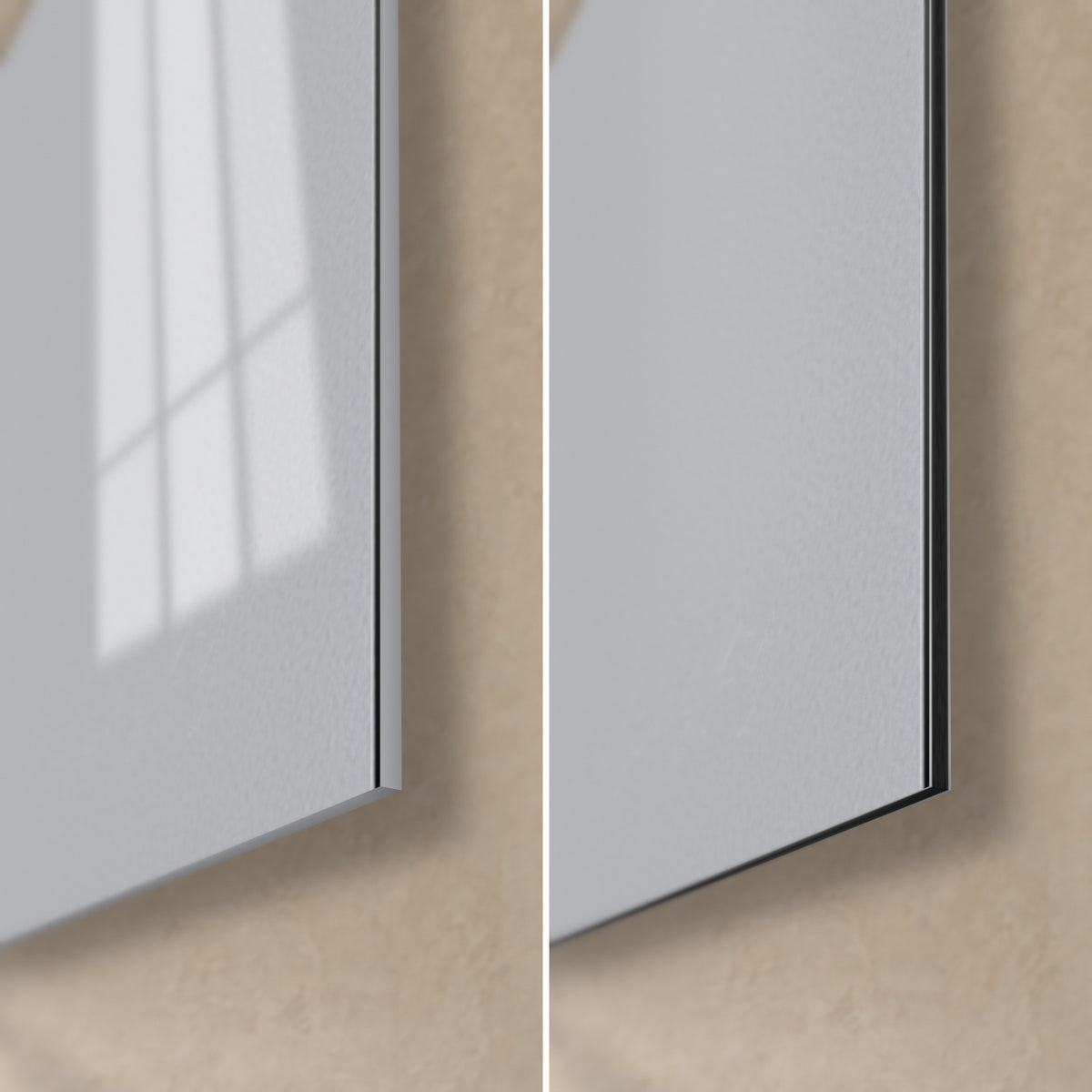 Tableau taureau blanc aux plumes colorées, coin bas droit : verre acrylique brillant à gauche, alu Dibond gris mat à droite, tranche 3 mm