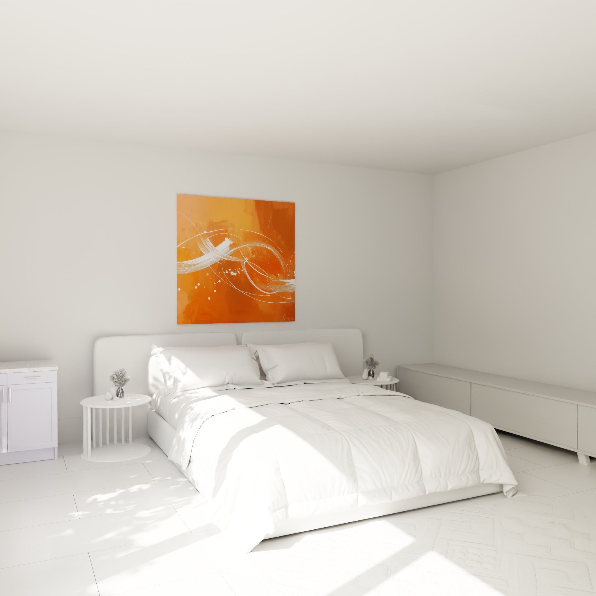 Traits blancs entrelacés sur fond orange et anthracite, œuvre terracotta au-dessus d'un lit dans une chambre claire