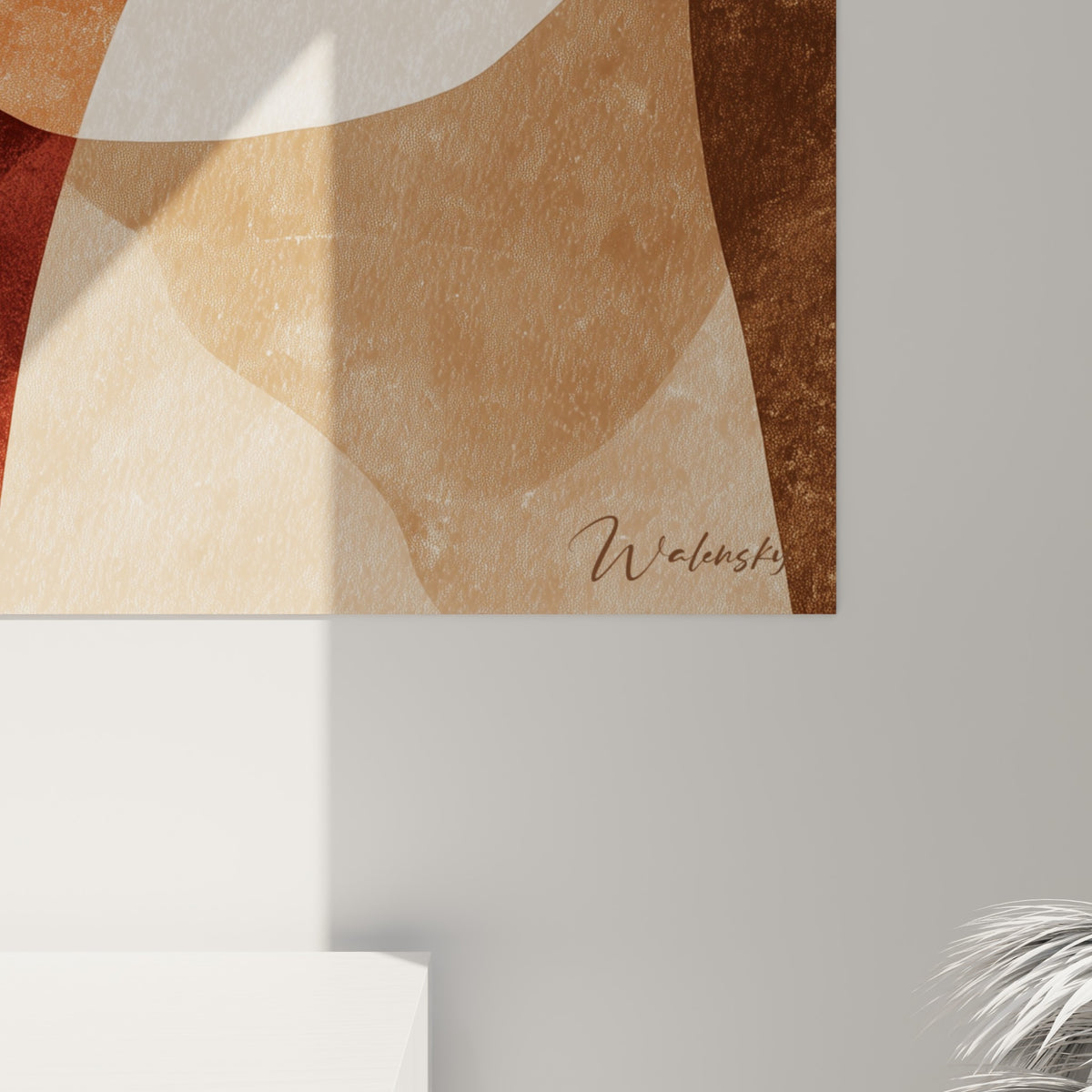 Grain texturé du fond terracotta et beige, lignes brunes fines dessinant les traits du visage