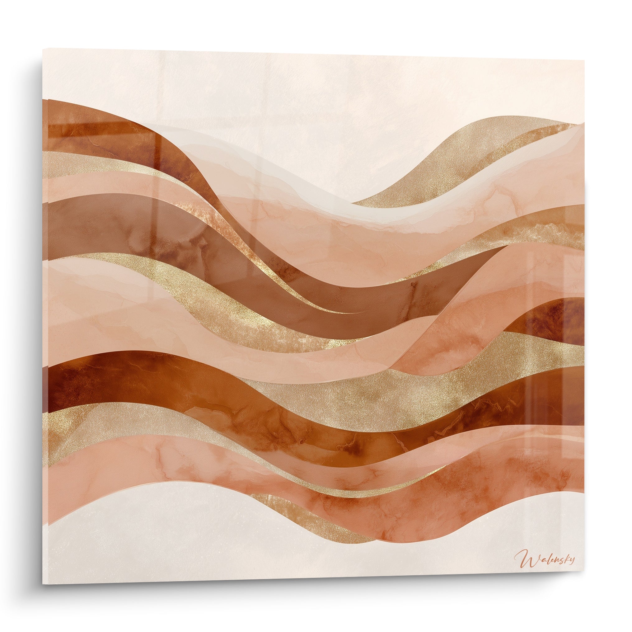 Vagues ondulantes terracotta et brun doré traversant un fond beige clair sur ce tableau abstrait