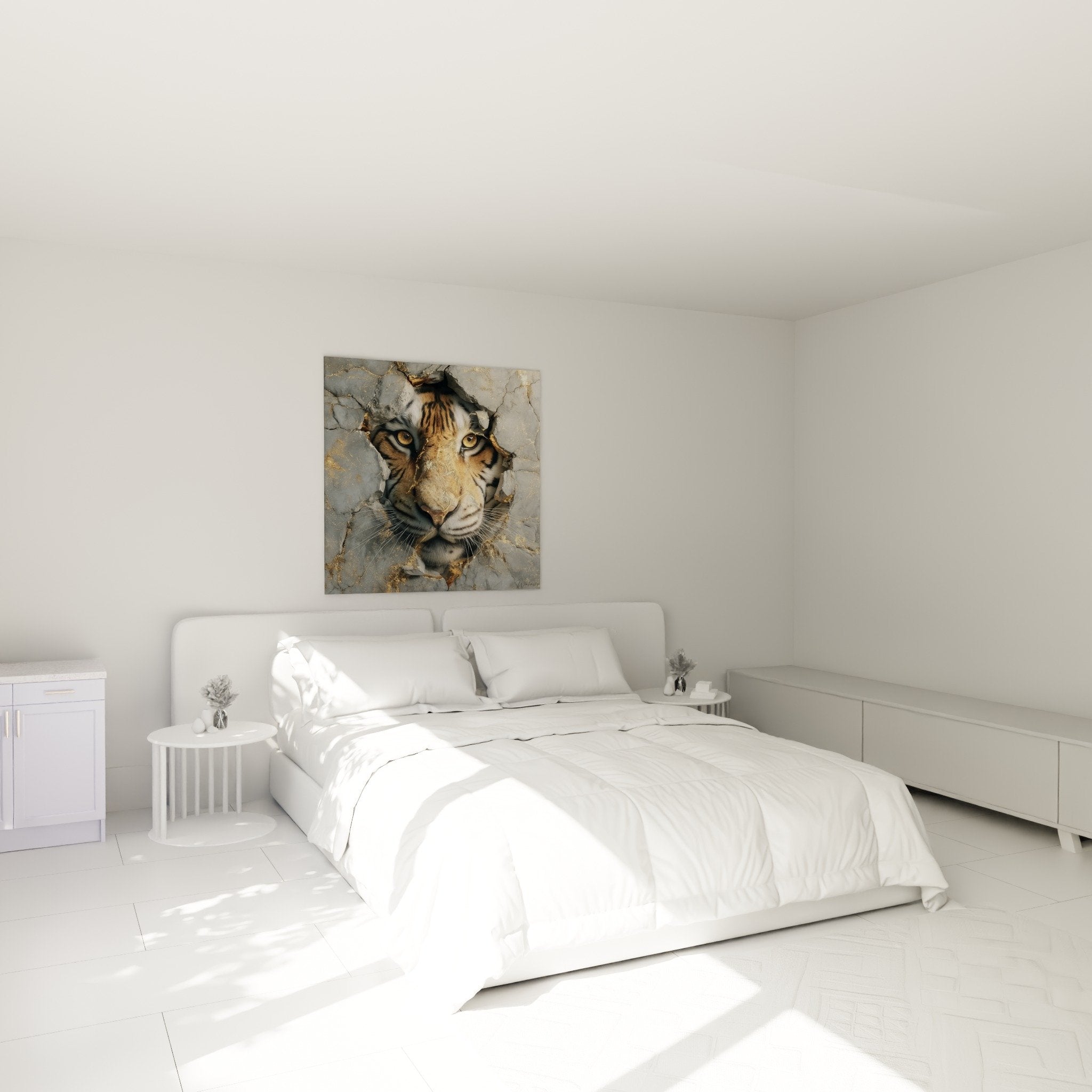Tigerbild rissige goldene Wand im modernen Schlafzimmer, zeitgenössische Wanddekoration mit beeindruckendem 3D-Effekt