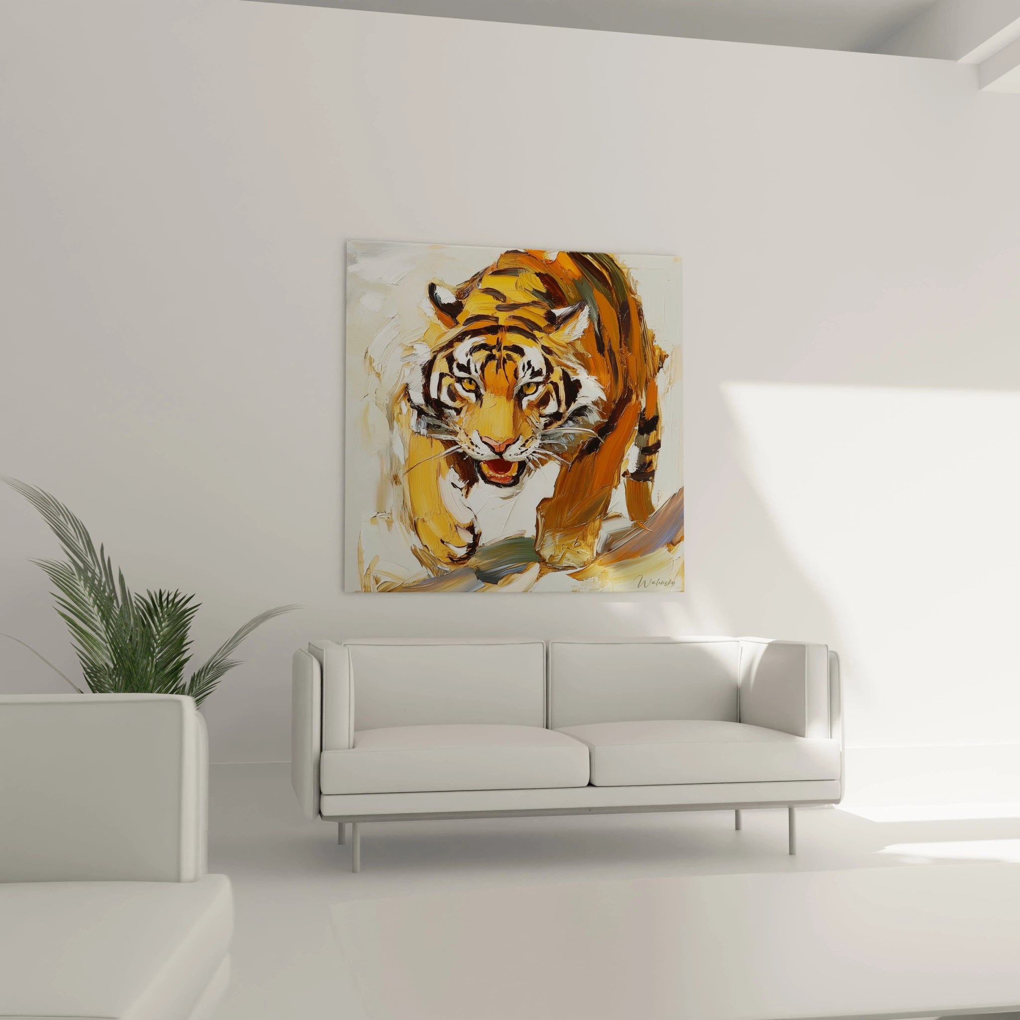 Tableau tigre Walensky coloré accroché dans un salon moderne avec canapé blanc