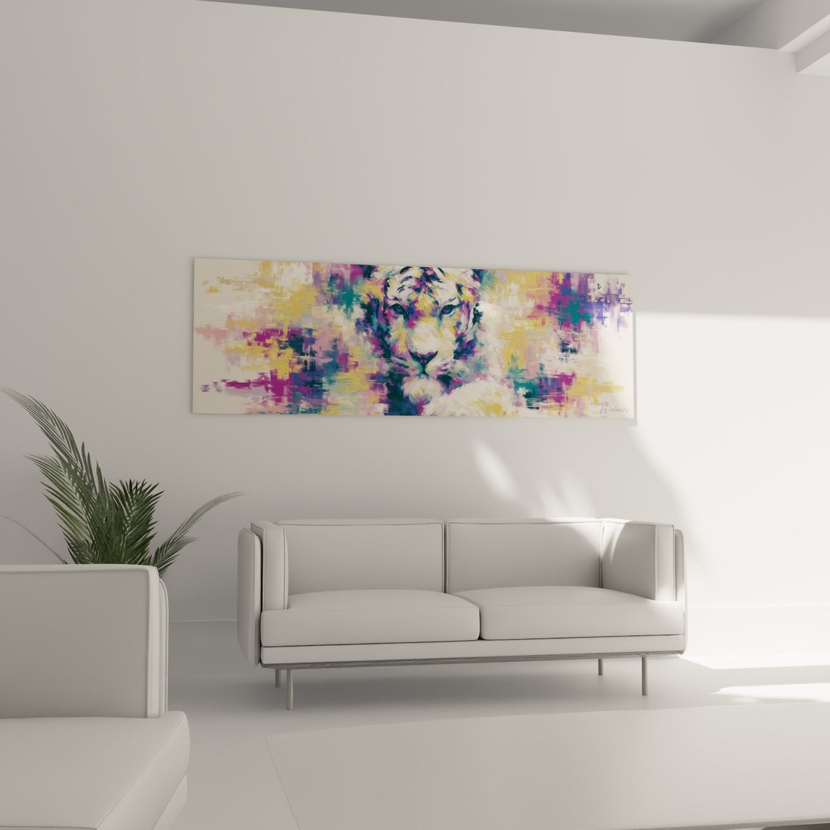 Portrait de tigre coloré en violet et ocre suspendu au-dessus d'un canapé dans un salon lumineux