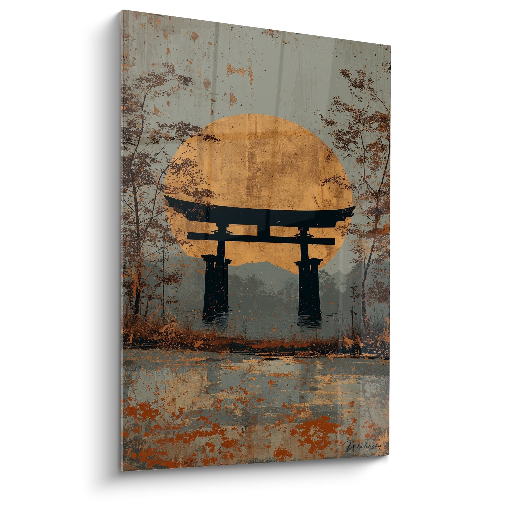 Tableau torii japonais silhouette noire sur grand soleil orange avec reflets aquatiques et texture vieillie automnale