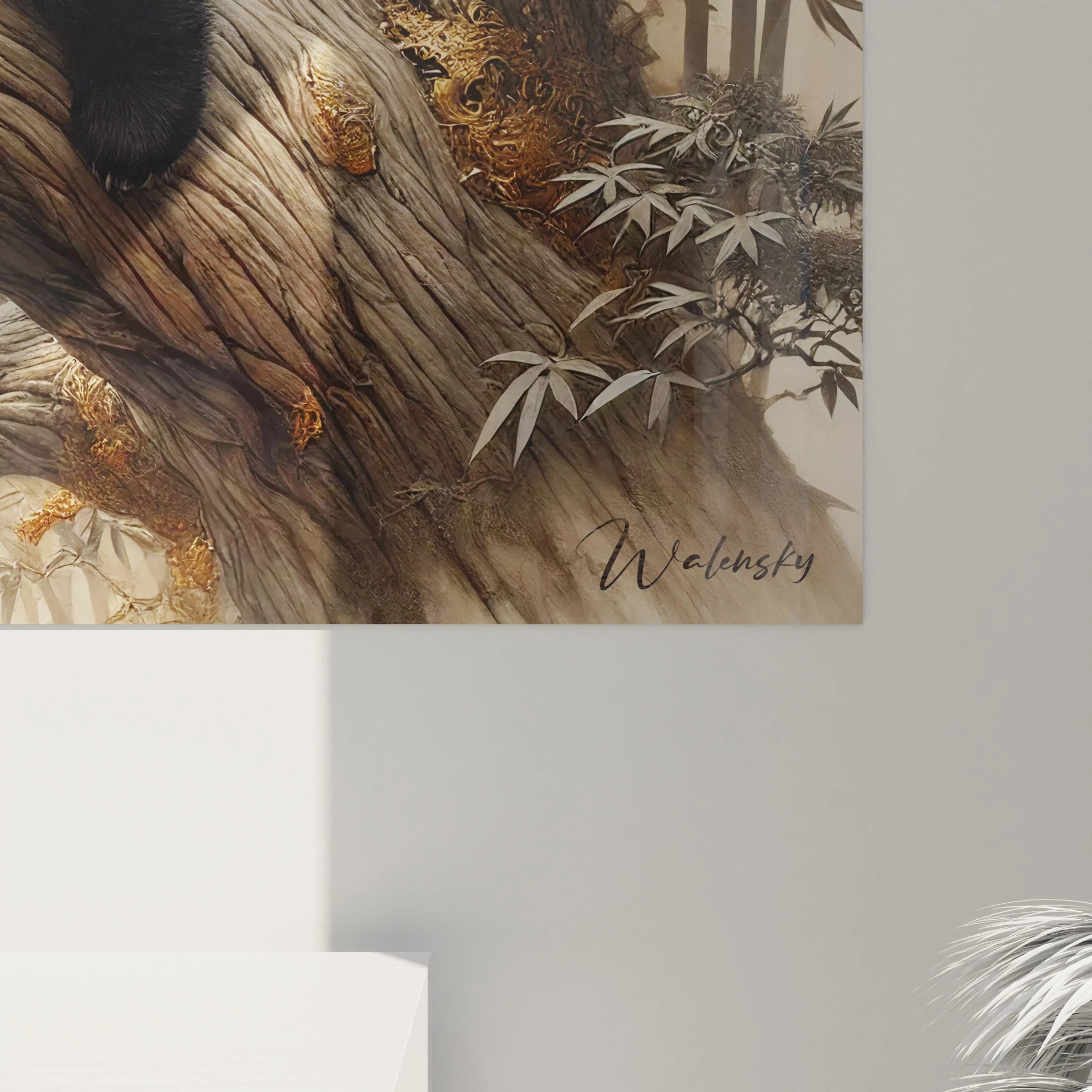 Gros plan sur ce tableau panda geant: les textures de la branche et la fourrure contrastee du panda sont rendues avec une finesse remarquable, faisant de cette oeuvre un veritable point focal artistique.