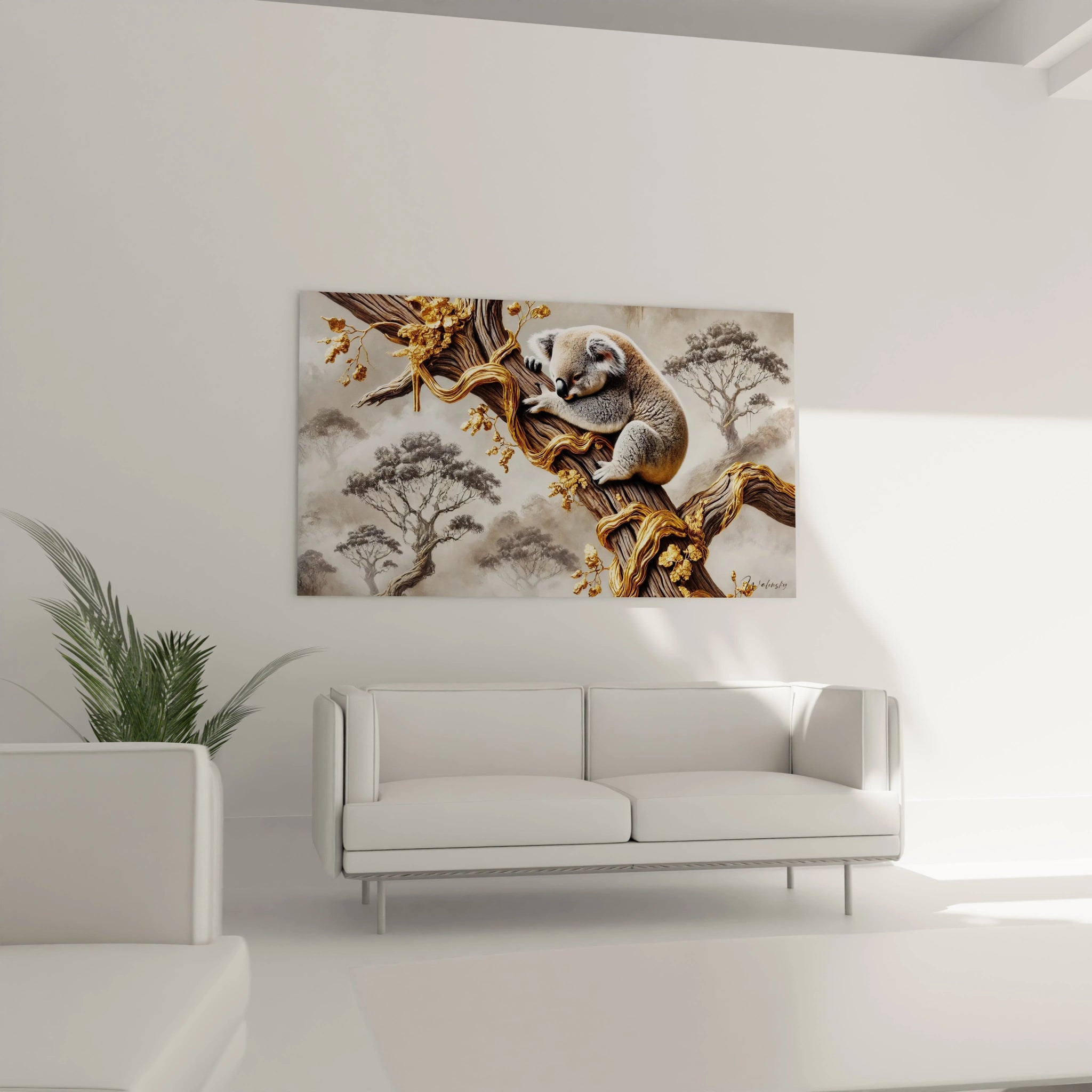 Dans le salon, ce tableau koala au-dessus du canapé apporte une ambiance chaleureuse et luxueuse. Les touches dorées et le fond brumeux créent un effet captivant.