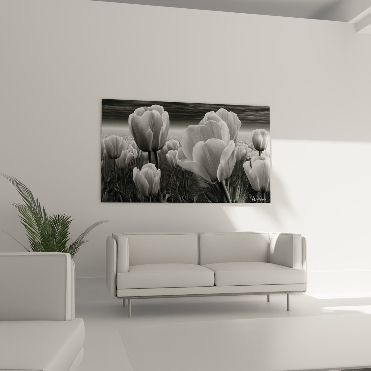 Champ de tulipes anthracite et blanc placé au-dessus d'un canapé dans un salon lumineux