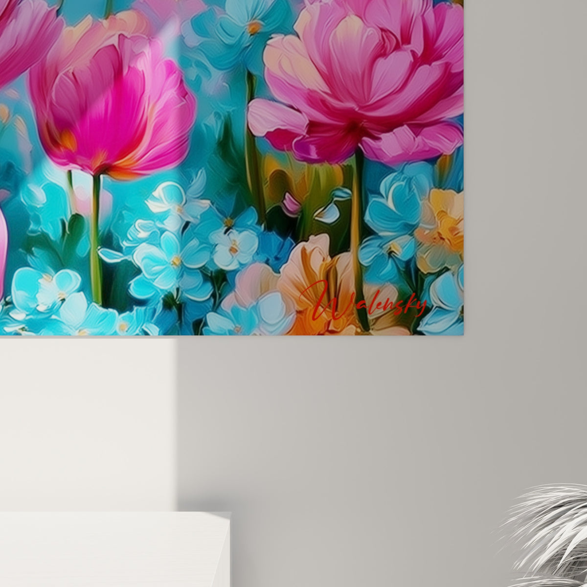 Pétales de tulipe rose et pêche révélant les empâtements et coulures de peinture à cette distance