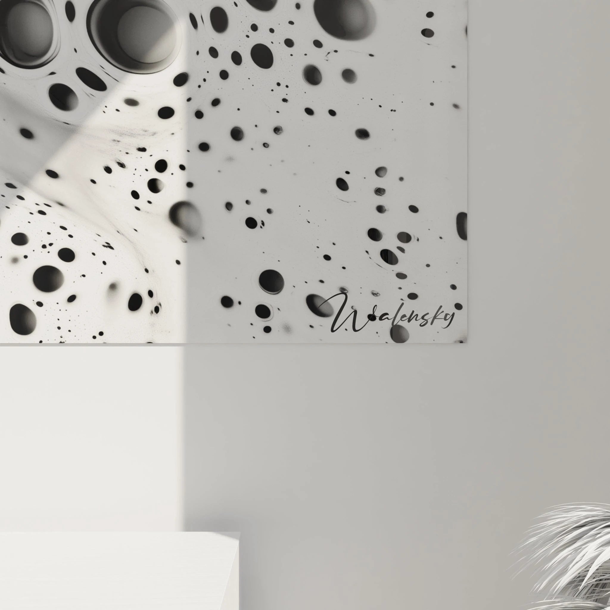 Tableau tacheté noir et blanc de Walensky avec un design moderne et artistique