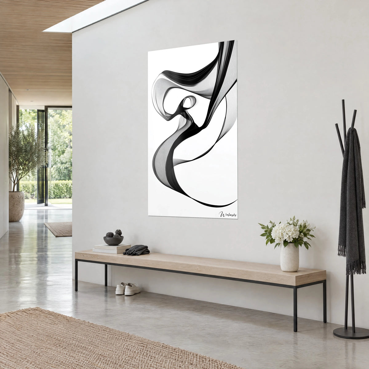 Tableau voile ondulant noir et gris argenté, boucle centrale et ligne fine en spirale, banc en bois, maison d'architecte