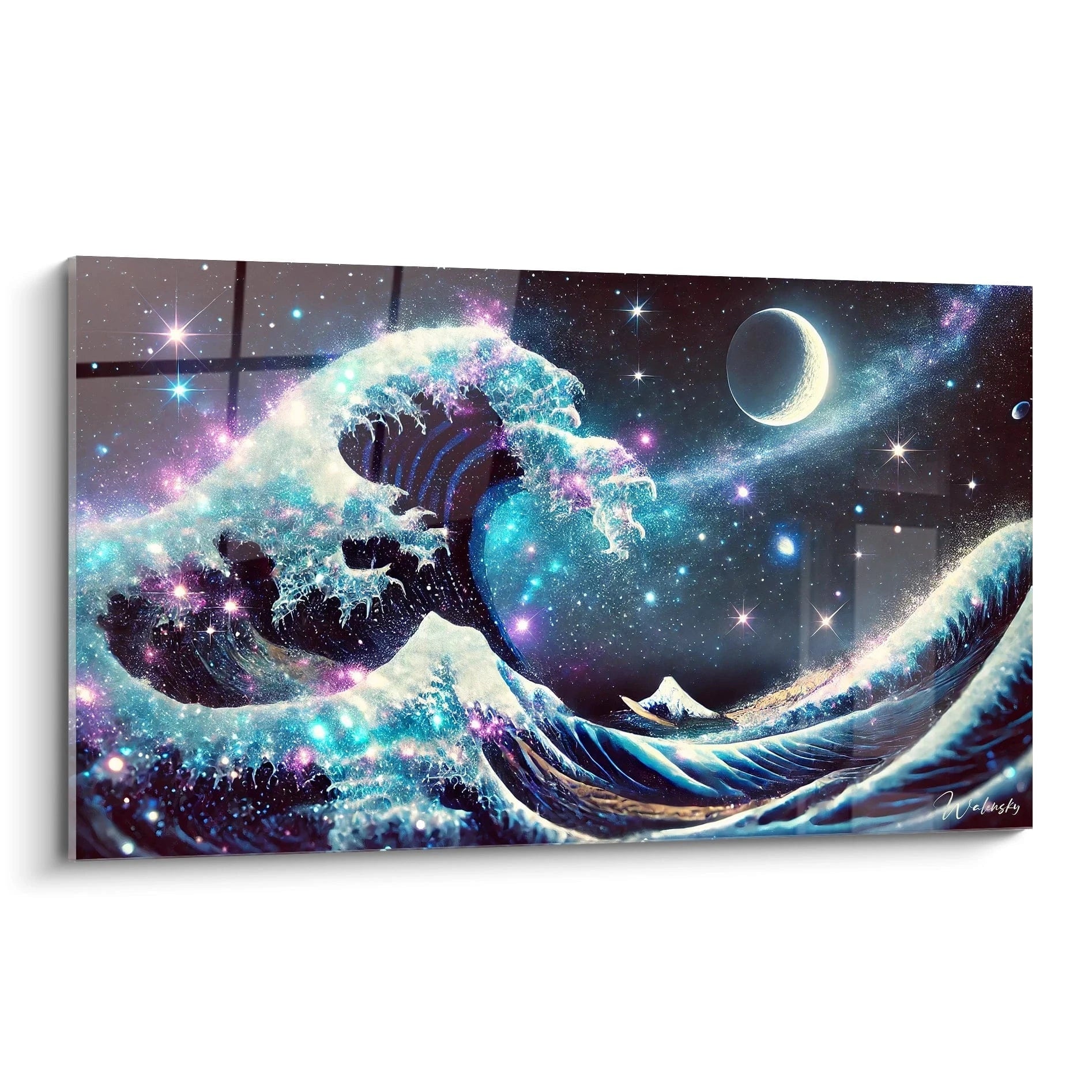 Tableau vague japonaise vu de biais alliant nuances de bleu et violet avec éclats argentés inspirés de l’océan et du cosmos. Une fusion surréaliste captivante pour une décoration apaisante.