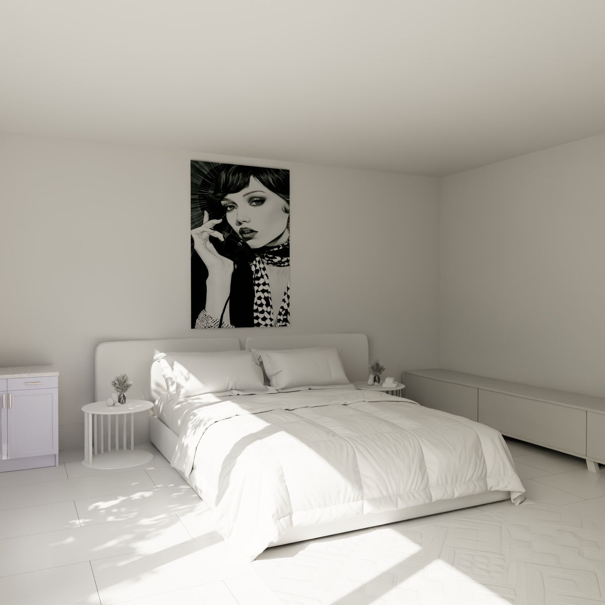 Portrait anthracite et blanc d'une femme au foulard imprimé, au-dessus d'un lit dans une chambre claire