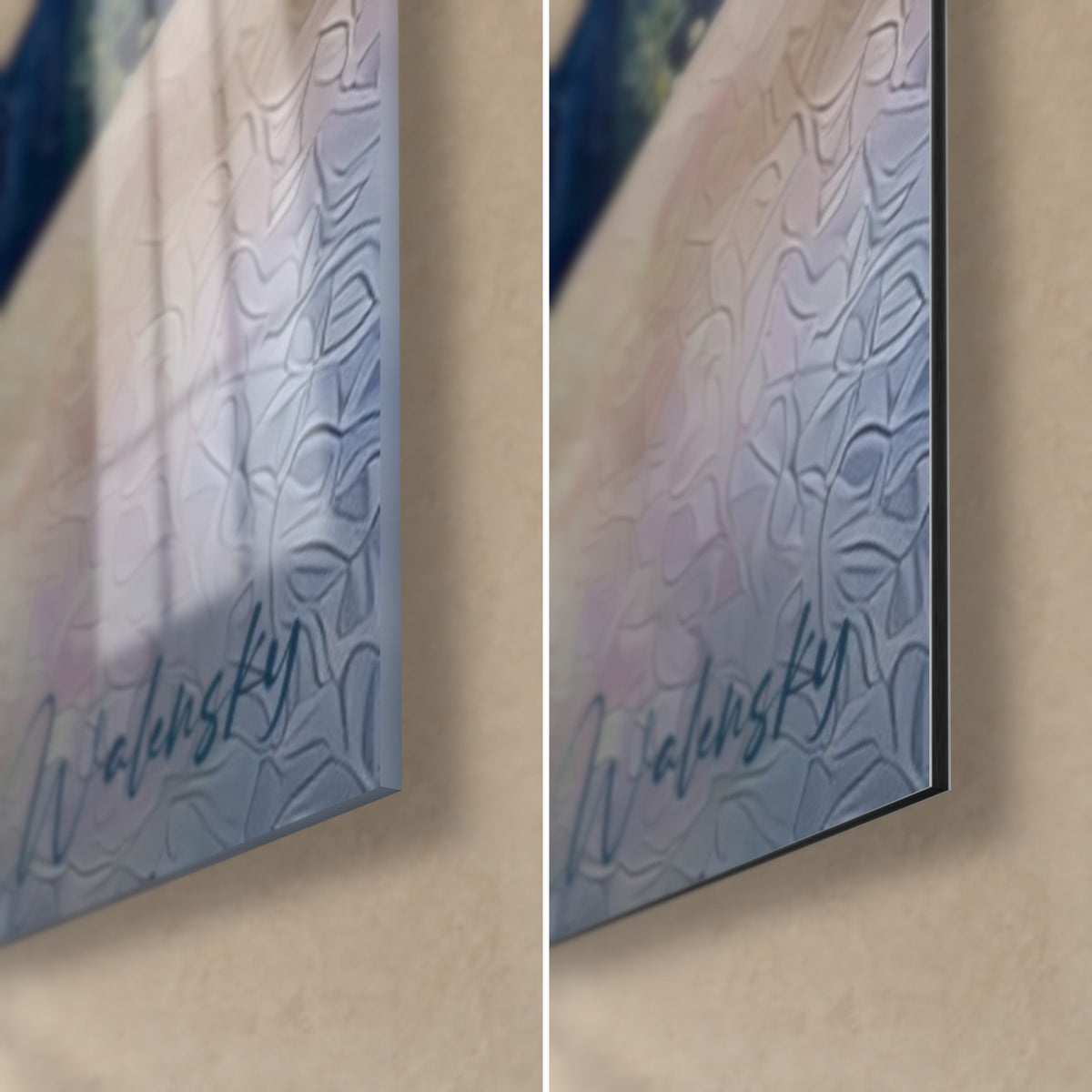 Tableau femme au profil doré, coin bas droit en verre acrylique brillant à gauche et alu Dibond mat à droite, tranche de 3 mm visible