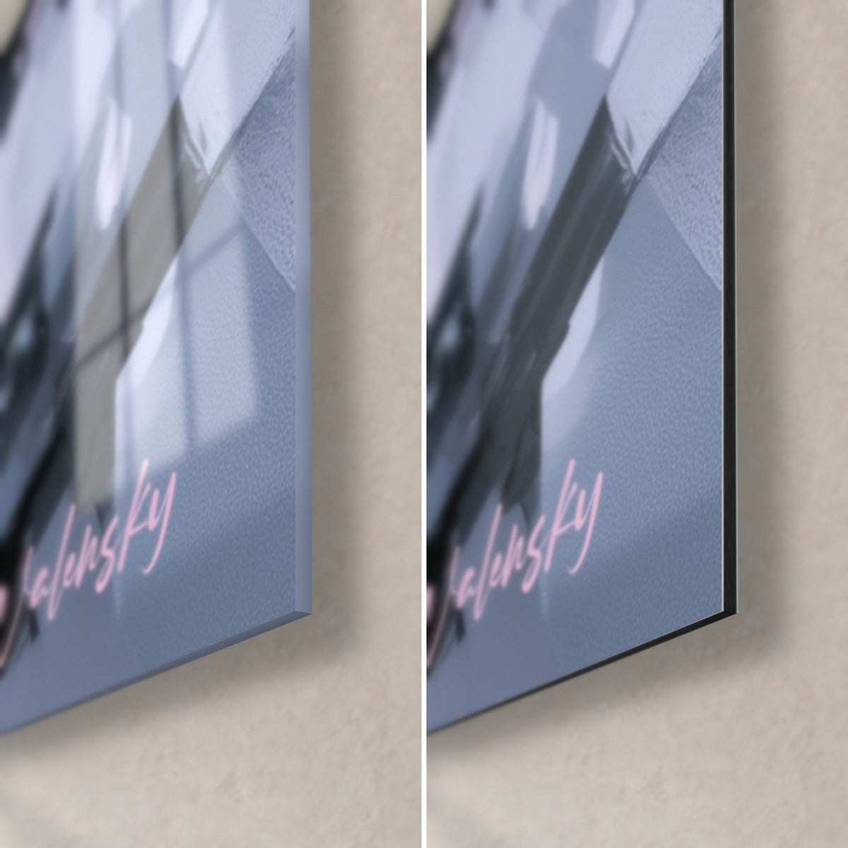 Quadro ritratto frammentato in schegge rosa cipria e blu ardesia, angolo in basso a destra: vetro acrilico lucido a sinistra, Dibond opaco a destra