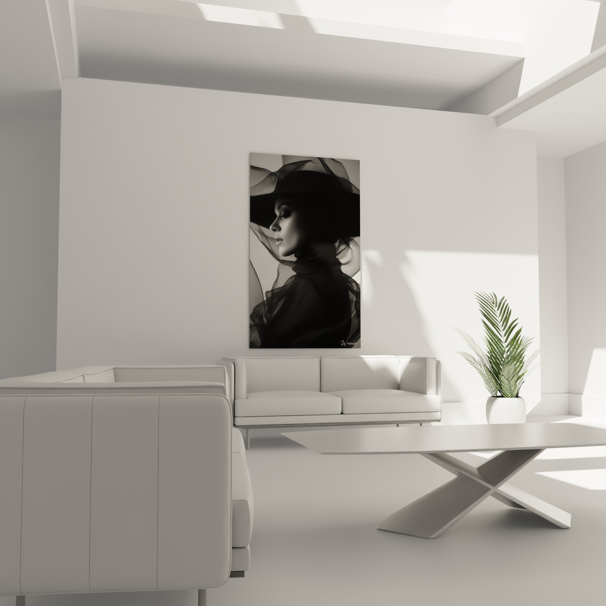 Portrait voilé en noir profond et blanc laiteux, silhouette au-dessus d'un canapé dans un salon lumineux