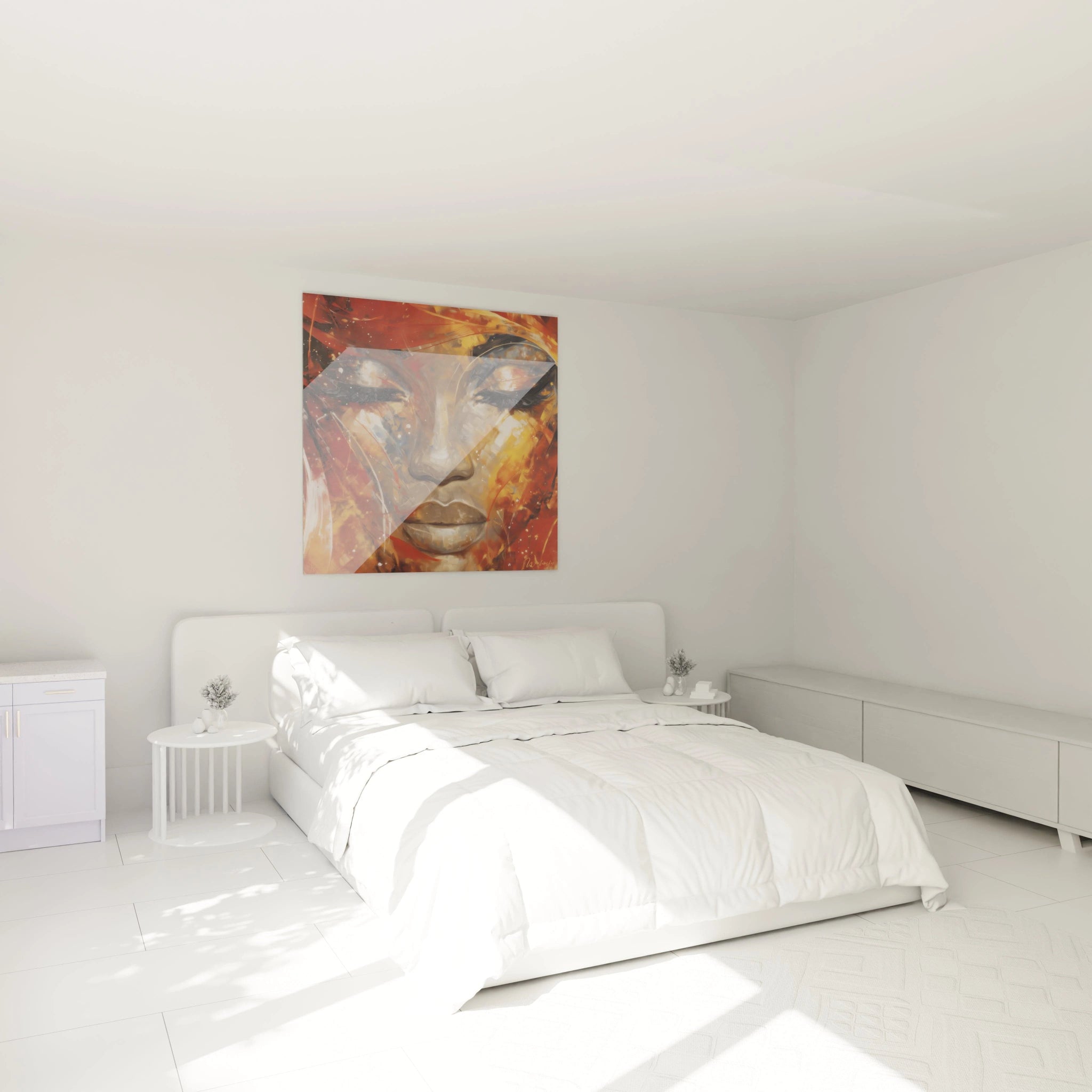 Tableau visage africain de Walensky accroché au mur d'une chambre moderne avec lit blanc