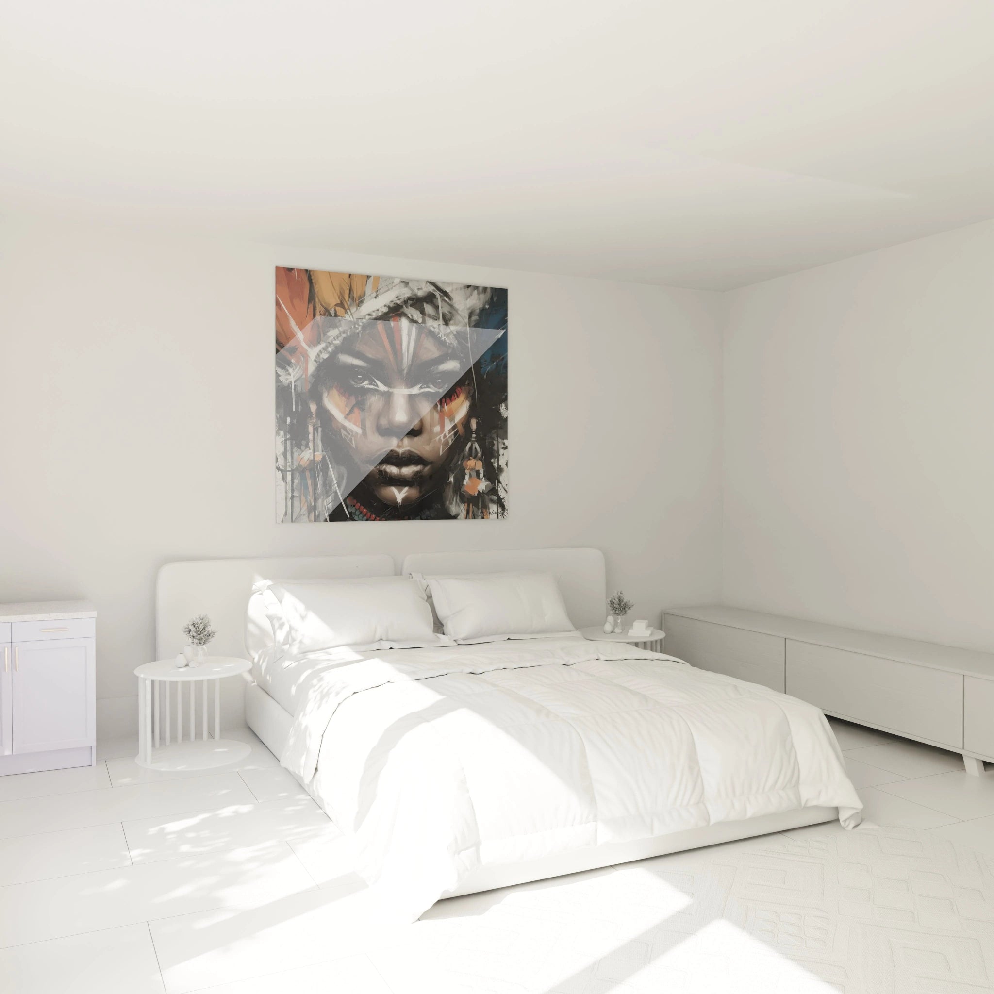 Tableau visage africain art mural de Walensky dans une chambre moderne lumineuse avec lit blanc