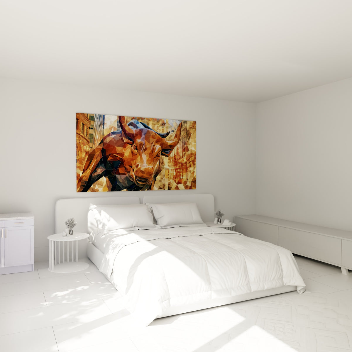 Taureau doré aux reflets anthracite accroché au-dessus d'un lit dans une chambre claire