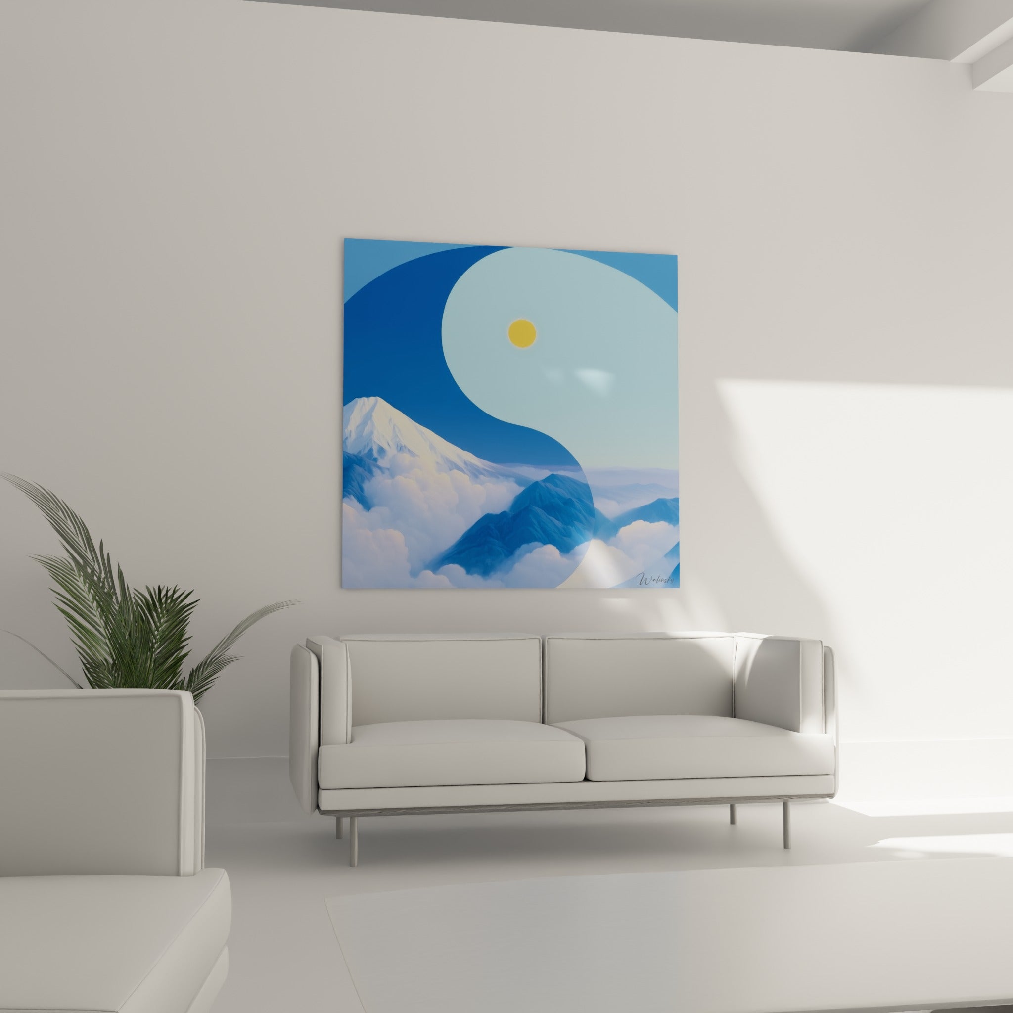Soleil doré et ciel bleu pastel du tableau Yin Yang suspendus au-dessus d'un canapé dans un salon lumineux