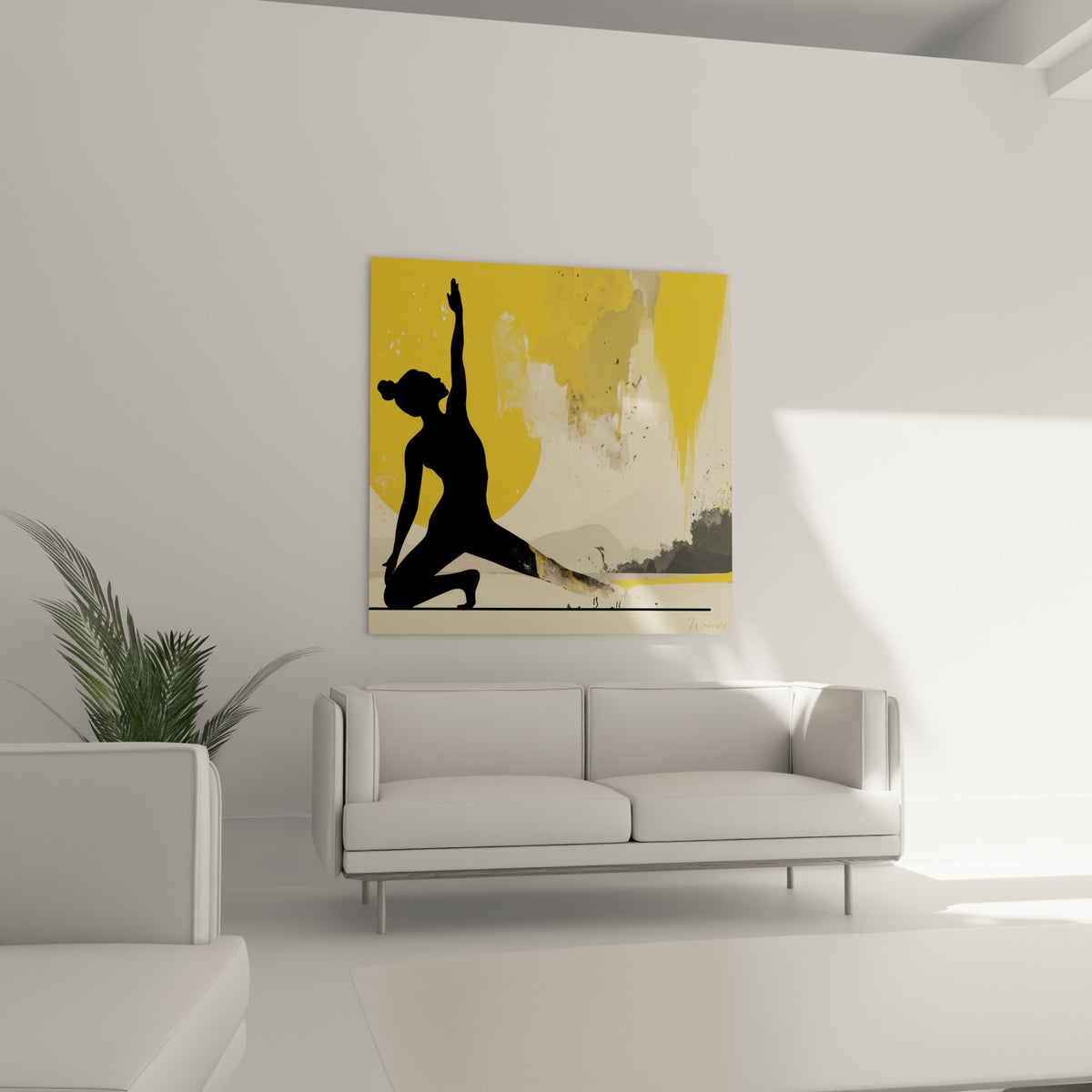 Figure de yoga noire étirée vers un soleil ocre, au-dessus d'un canapé dans un salon lumineux
