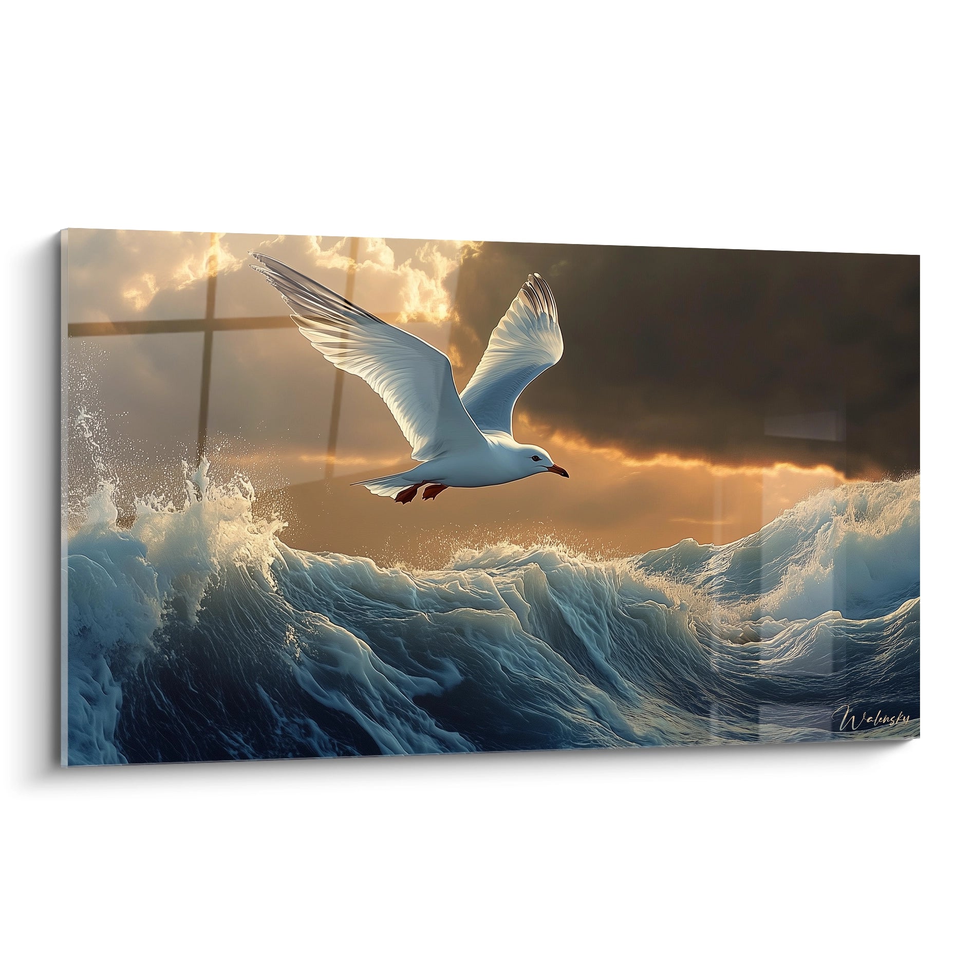 Un tableau mouette représentant un oiseau blanc aux ailes déployées, volant au-dessus de vagues bleues tumultueuses, sous un ciel doré crépusculaire. Les textures réalistes montrent chaque détail des plumes et de l'écume bouillonnante.