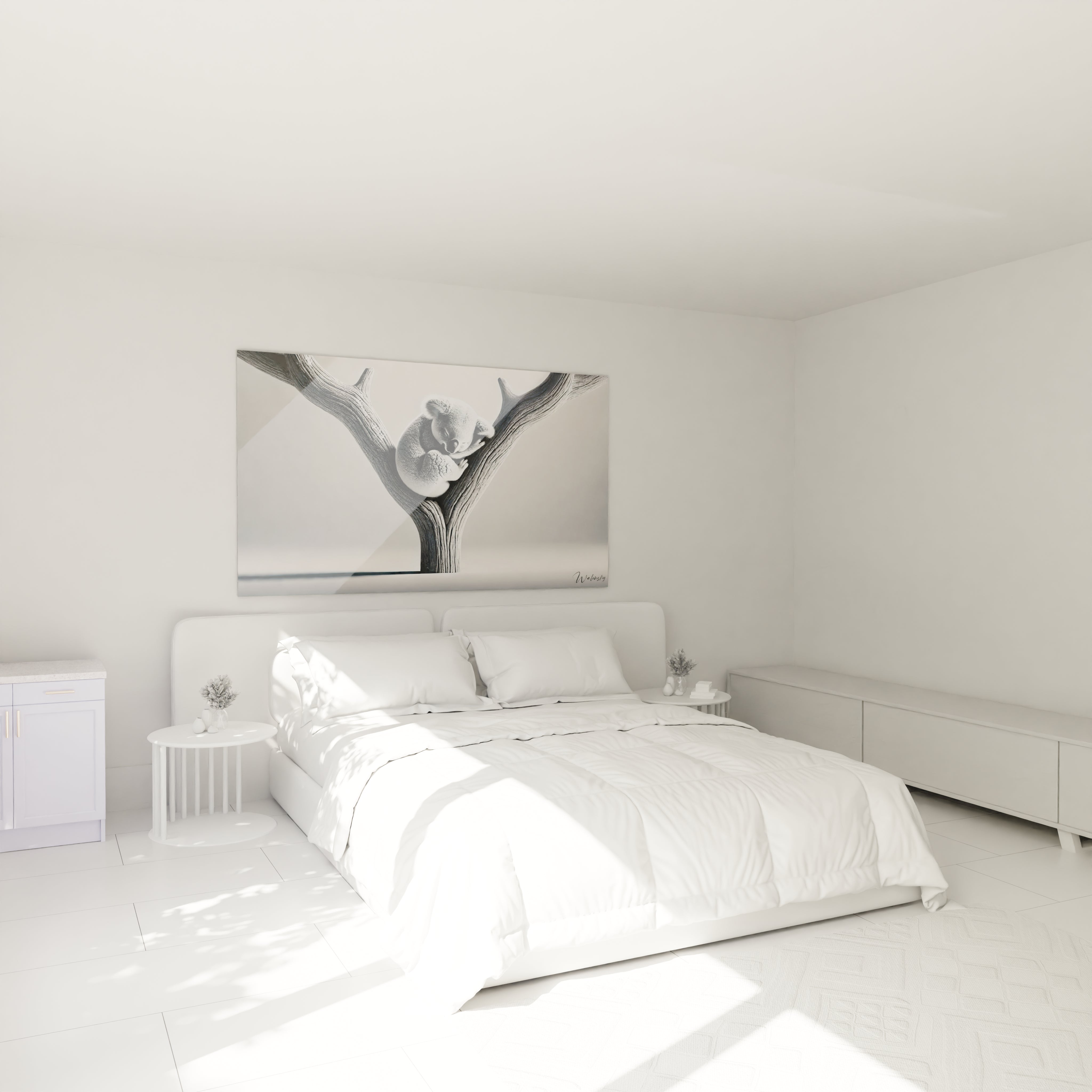 Accroché au-dessus du lit, ce tableau koala ajoute une touche de douceur et de calme dans votre chambre. Les nuances de gris et blanc s'harmonisent parfaitement avec un intérieur moderne et minimaliste.