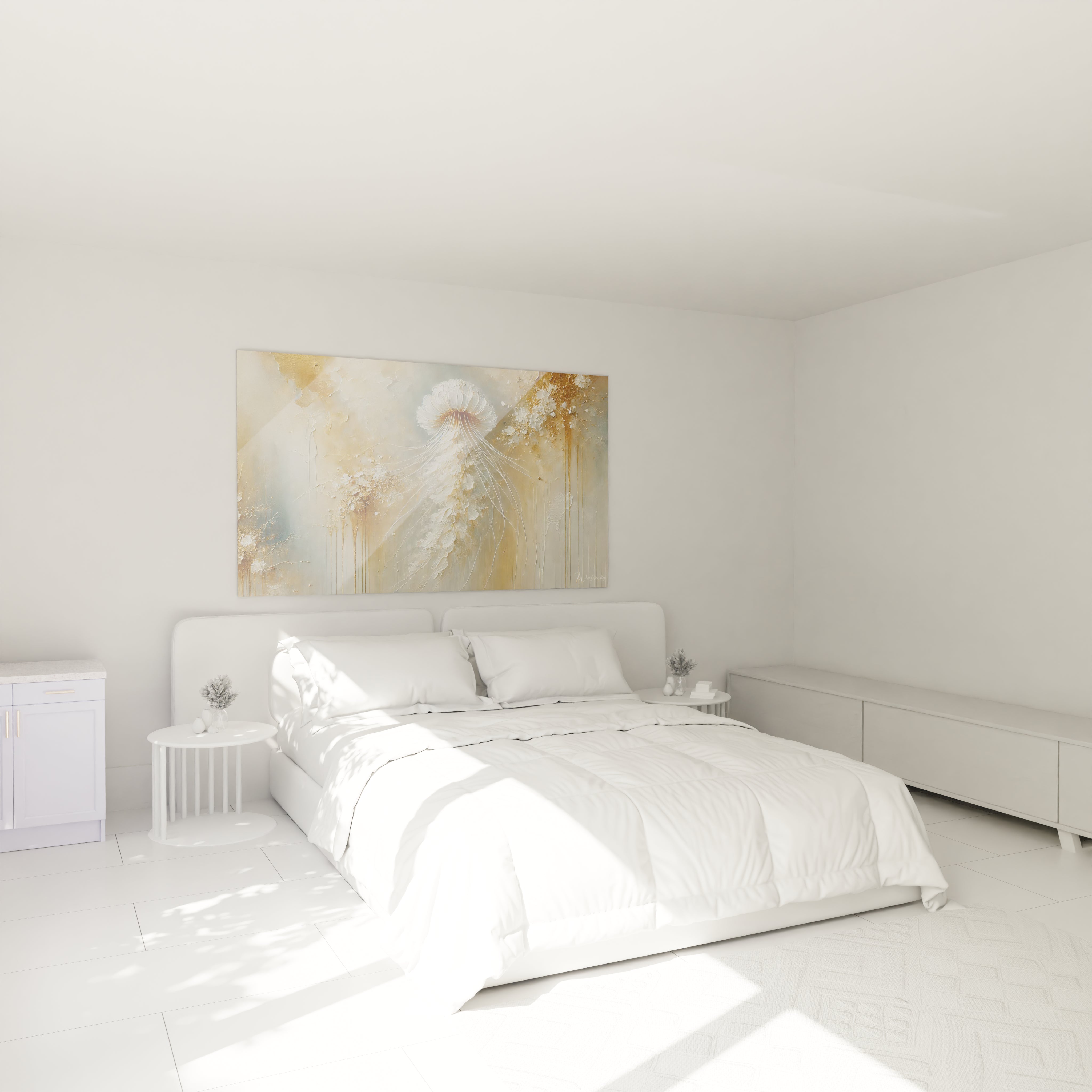 Accroché au mur au-dessus du lit, ce tableau meduse apporte une atmosphère apaisante. Ses couleurs douces illuminent la chambre avec une touche de sophistication.
