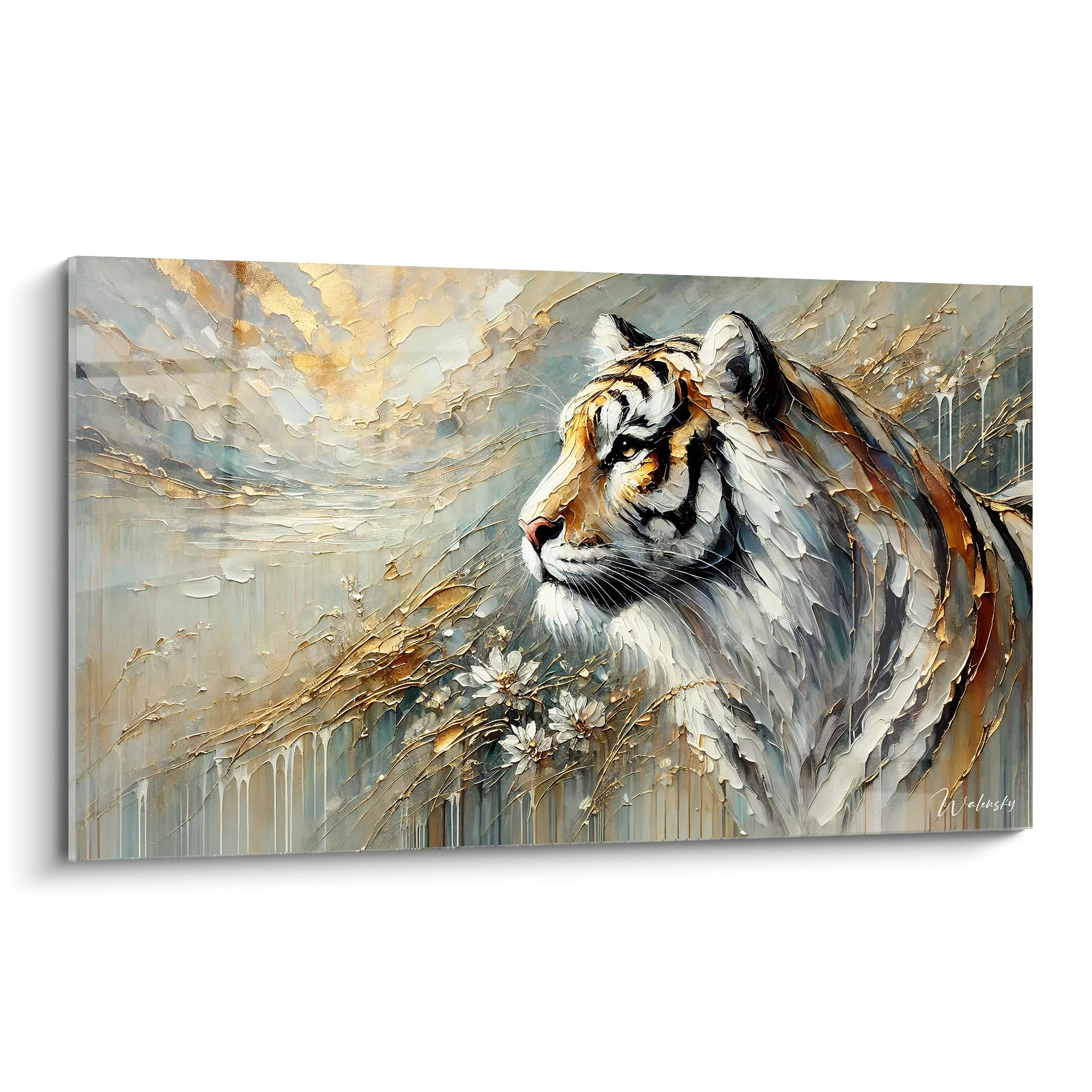 Ce tableau tigre vu de biais révèle toute la majesté du tigre, avec ses détails dorés et argentés. Parfait pour ajouter une touche de mystère et de force à votre décoration intérieure contemporaine.