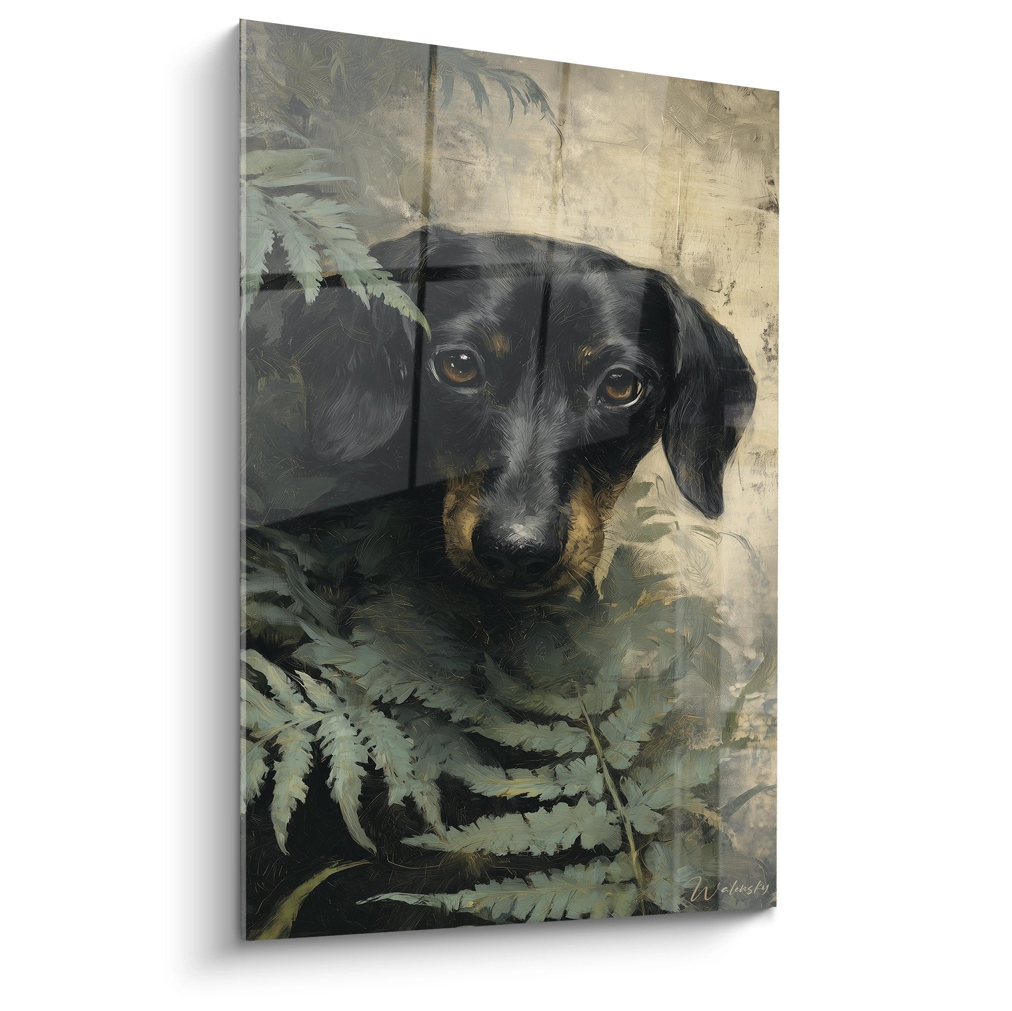 Tableau teckel noir et feu aux yeux dorés expressifs entouré de fougères sur fond beige patiné