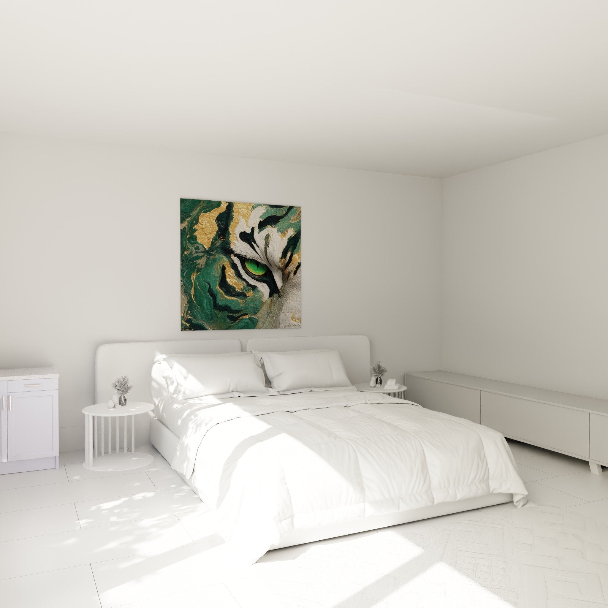 Grünes und goldenes Tigerauge im modernen Schlafzimmer, elegante tierische Wanddekoration