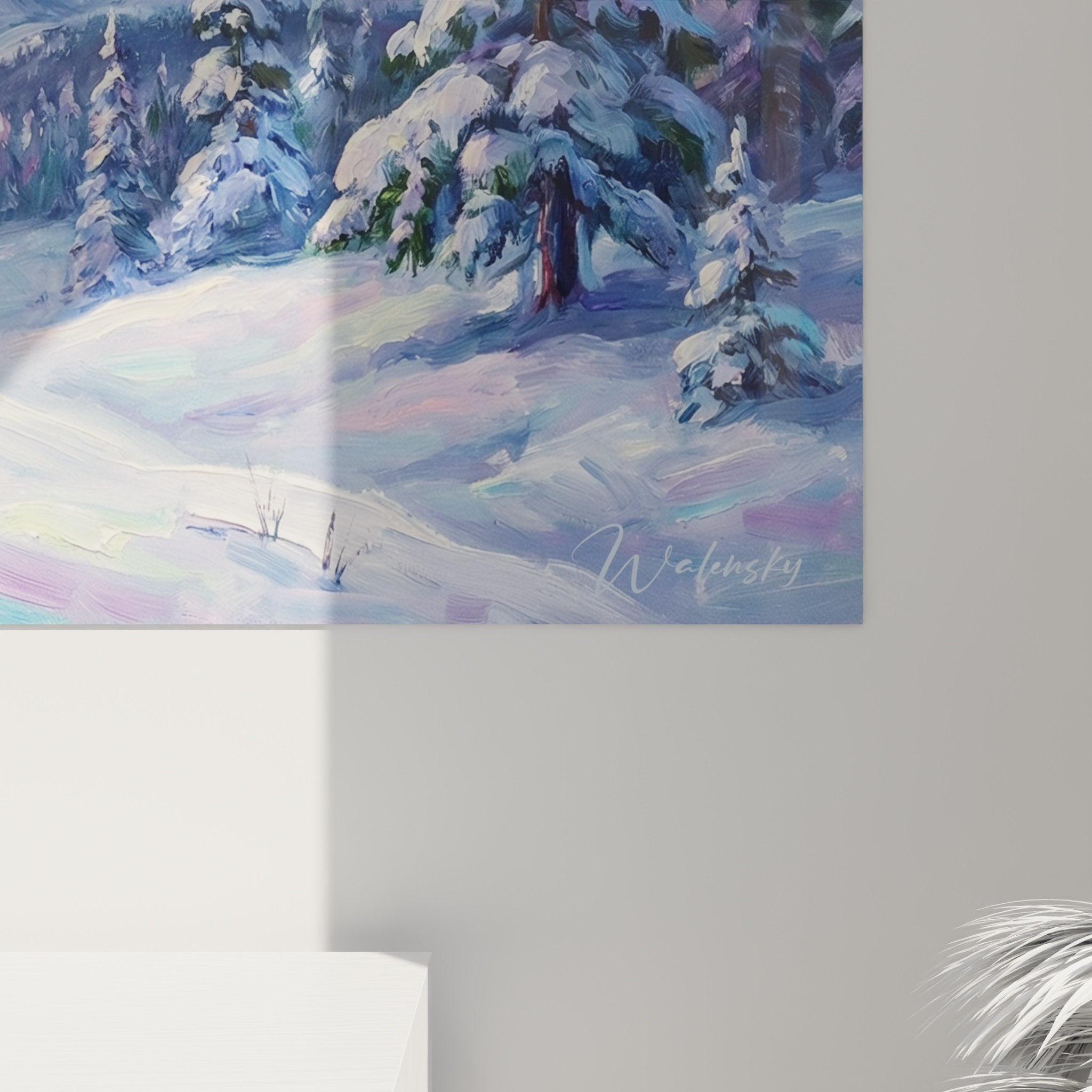 Vue d'ensemble toile Husky arctique dans salon contemporain avec canapé et plantes décoratives