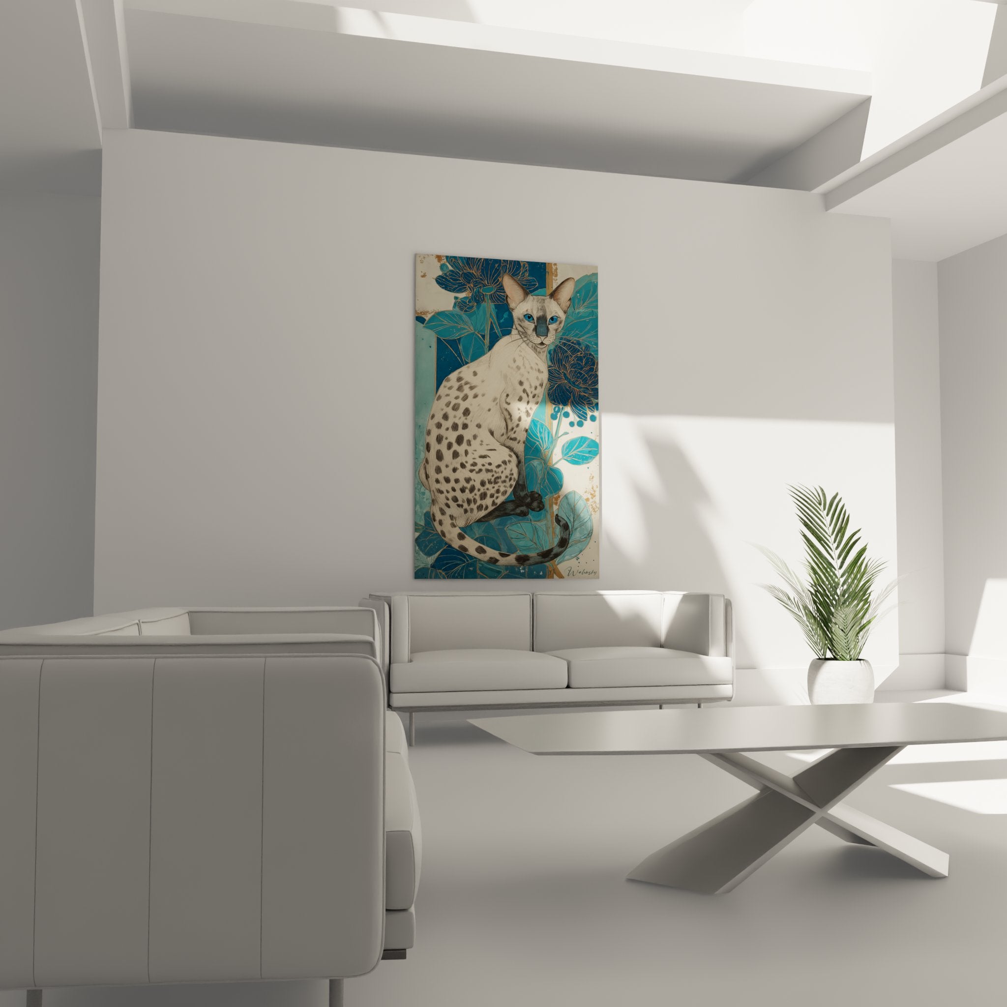 Dettaglio quadro gatto Serengeti - mantello screziato crema e occhi blu penetranti su sfondo tropicale artistico