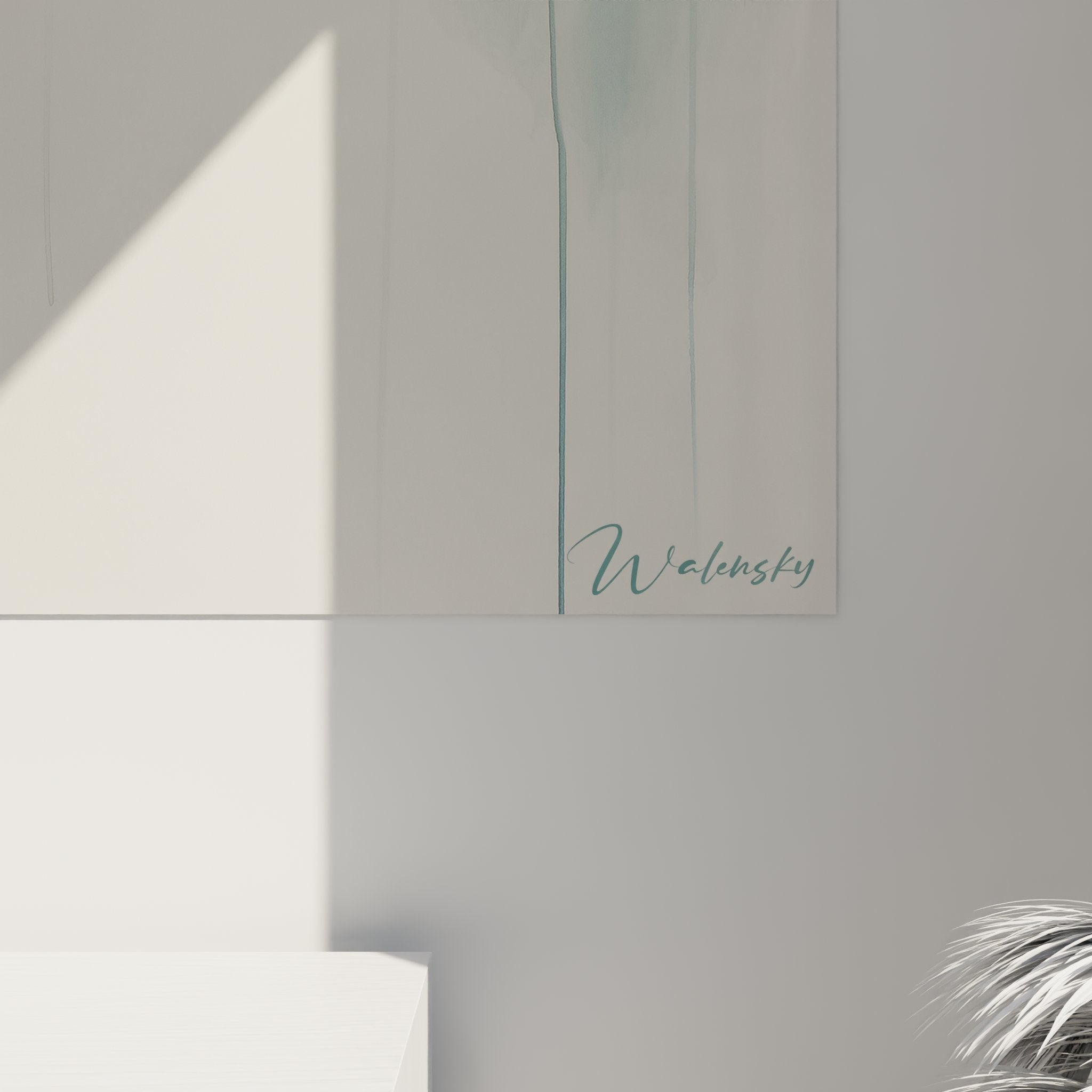 Perspektivische Ansicht eines Berglandschafts-Wandbildes mit Tiefeneffekt, neblige Berge und ruhige Seespiegelungen