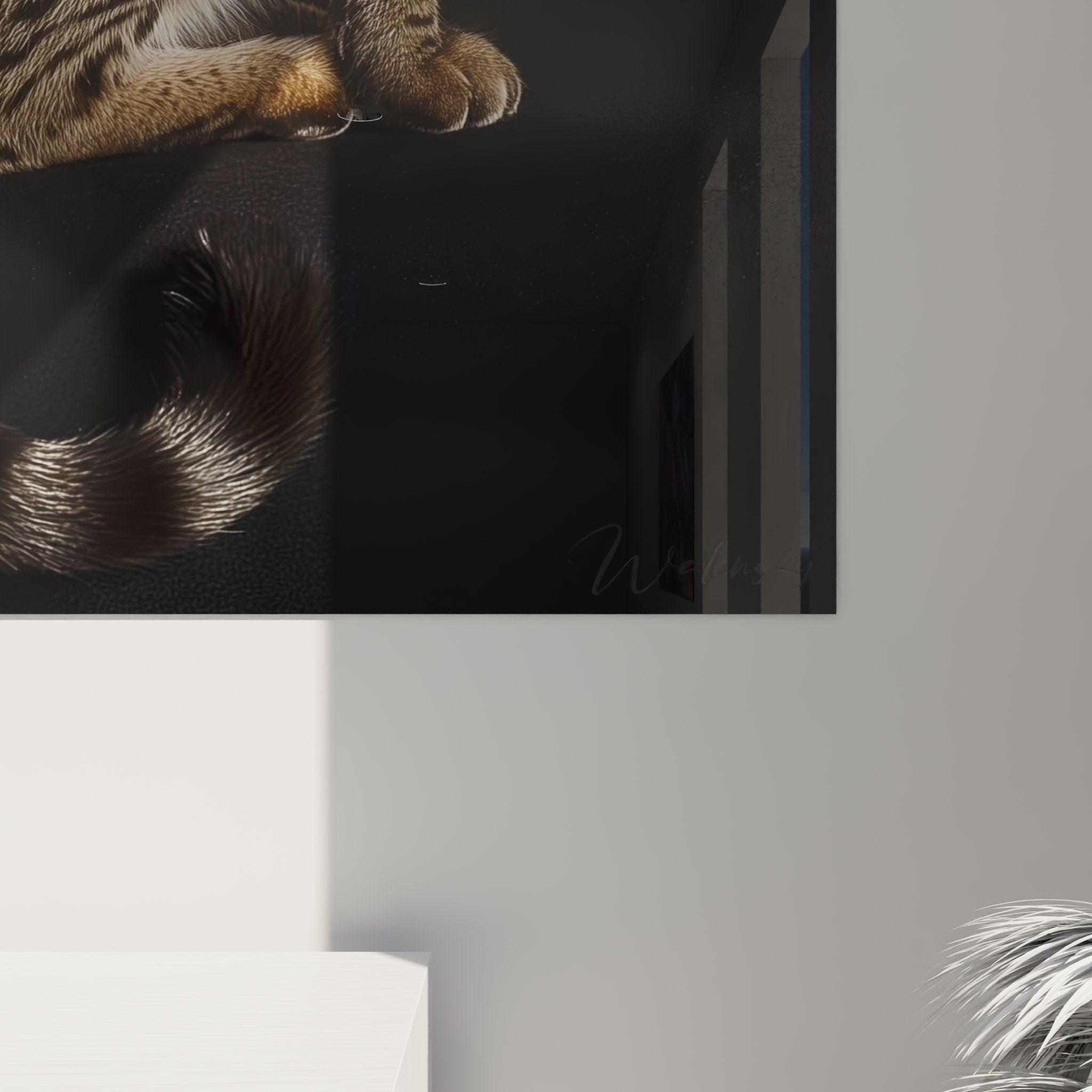 Vue d'ensemble tableau chat Savannah sur mur, integration decoration interieure moderne