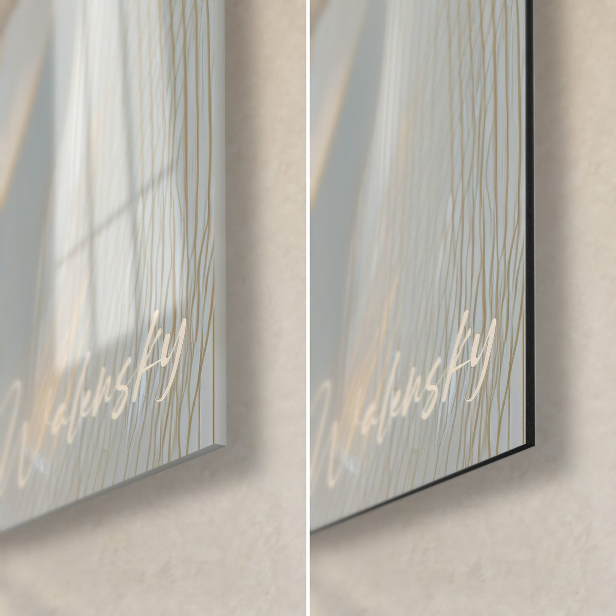 Tableau chat blanc angora, coin bas droit : verre acrylique brillant aux reflets à gauche, Dibond noir mat à droite, signature dorée