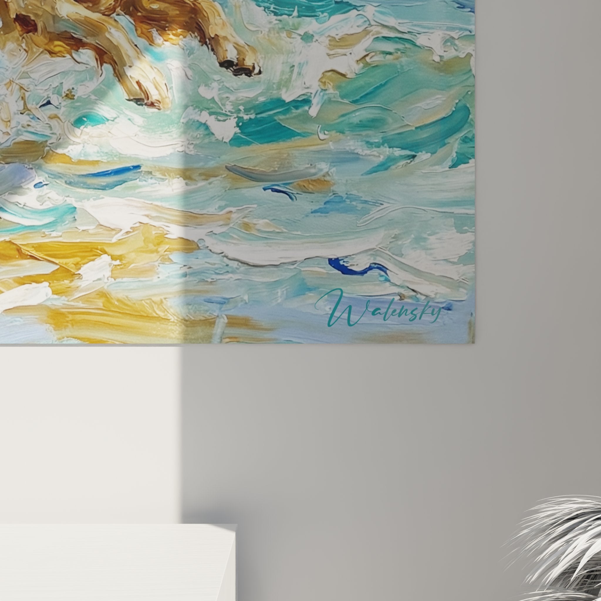 Panoramica quadro cani spiaggia - golden retriever nelle onde - arte murale colori marini e dorati