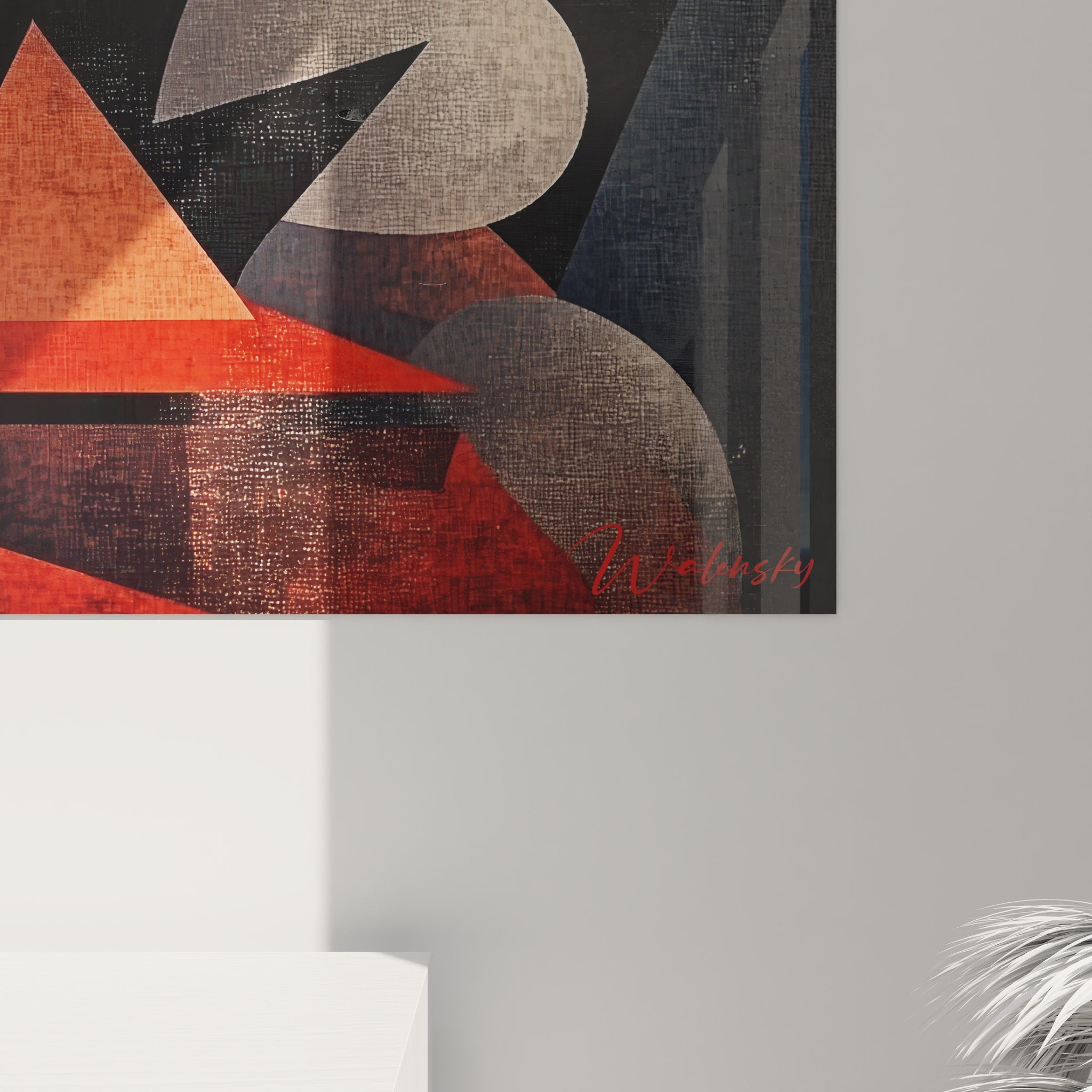 Vue ensemble tableau mural géométrique abstrait triangles colorés décoration intérieure moderne