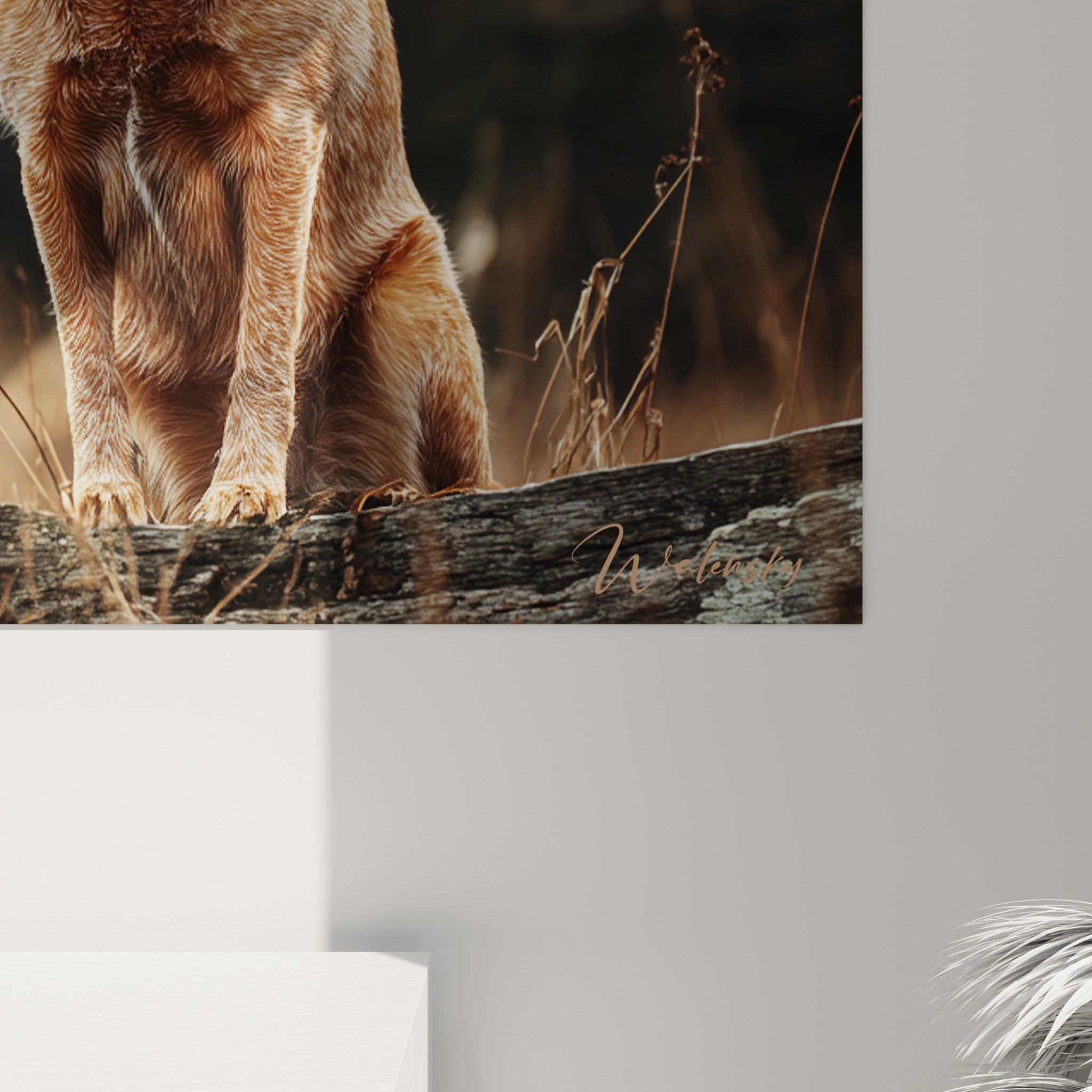 Vue d'ensemble tableau Australian Cattle Dog assis vegetation automnale tons chauds bronze miel ocre