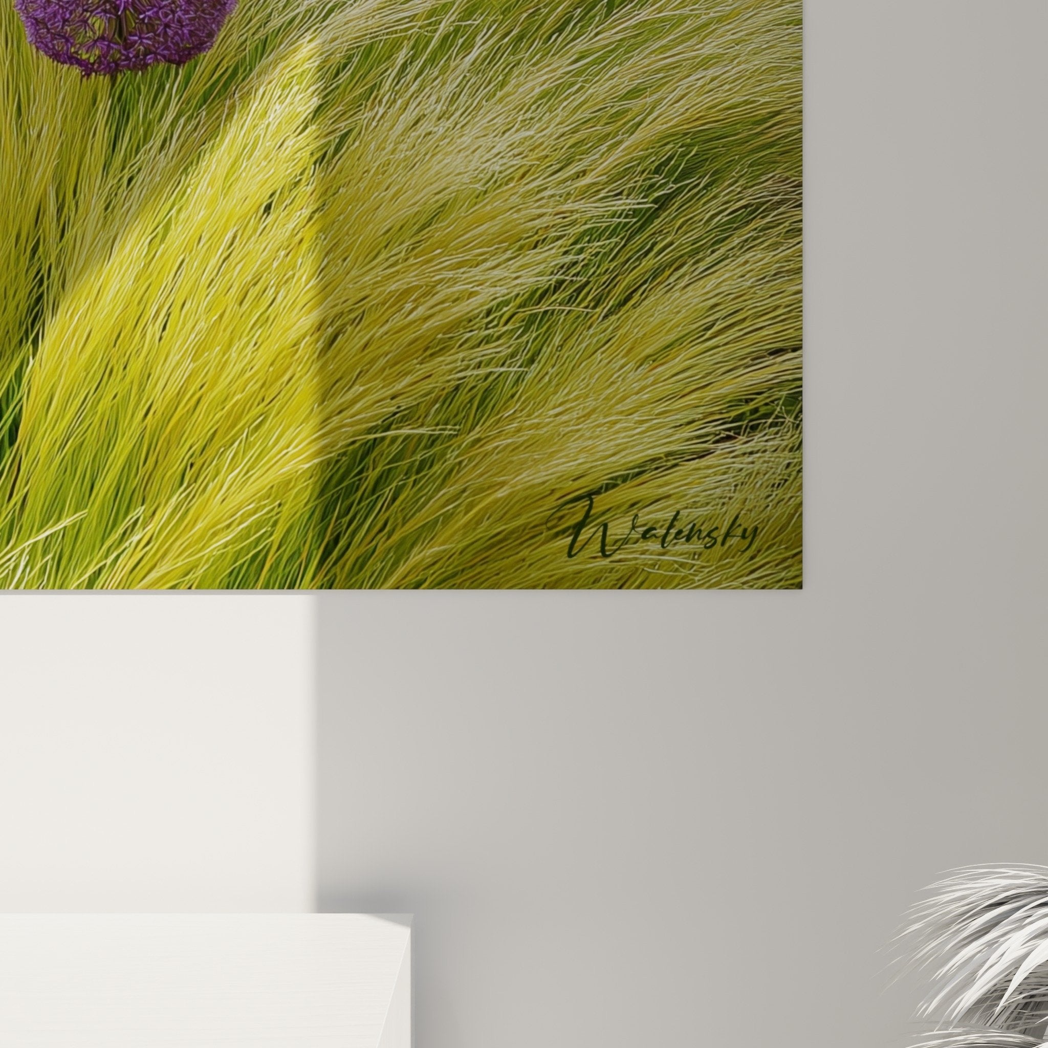 Vue ensemble tableau prairie alliums violets graminées dorées décoration murale