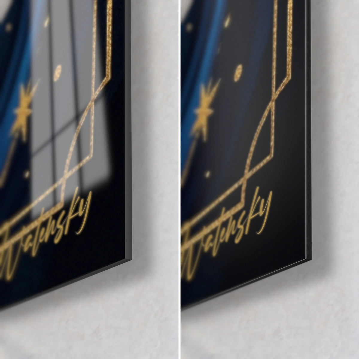 Schilderij van hemelse vechter, rechtsonder: glanzend glas met reflecties links, mat Dibond rechts, gouden handtekening