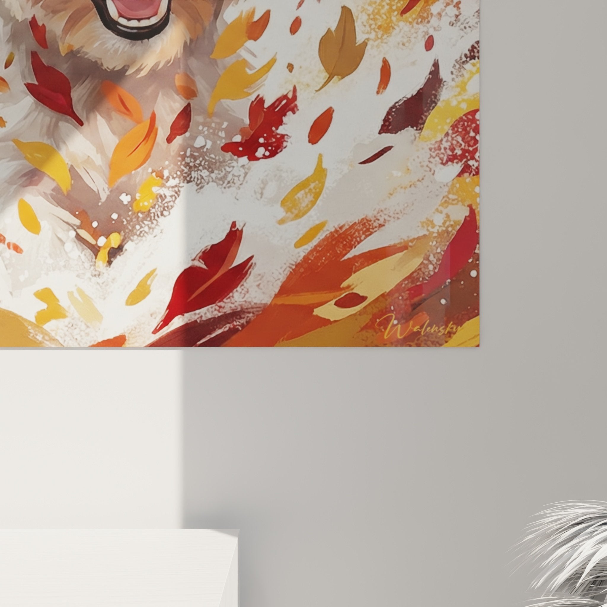 Vue d'ensemble tableau décoratif chien blanc dans explosion de couleurs chaudes automnales sur mur salon