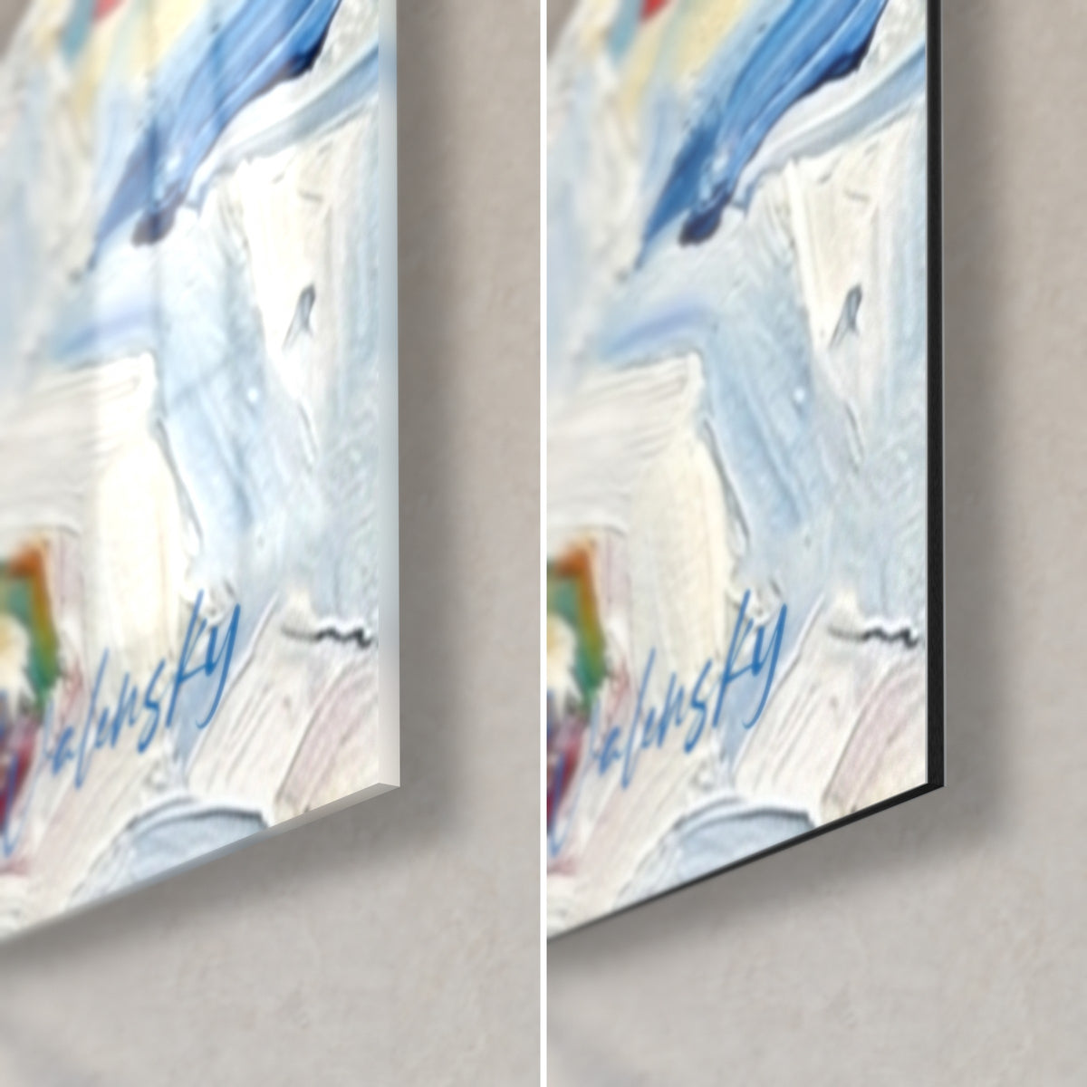 Tableau molosse blanc des neiges, coin bas droit : verre acrylique brillant à gauche, alu Dibond mat à droite, signature bleue visible