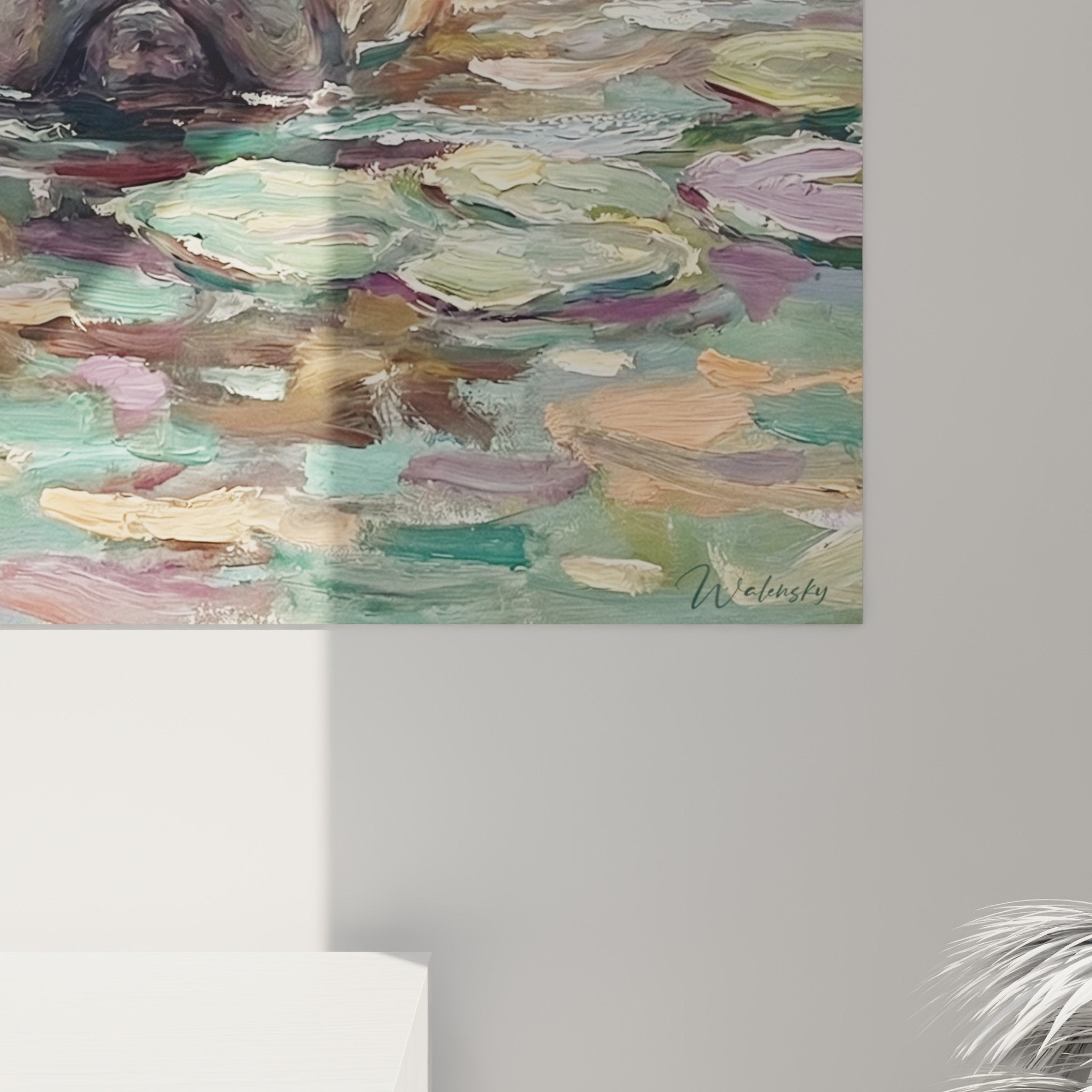 Vue ensemble tableau portrait chien nageant décoration intérieur style contemporain tons doux