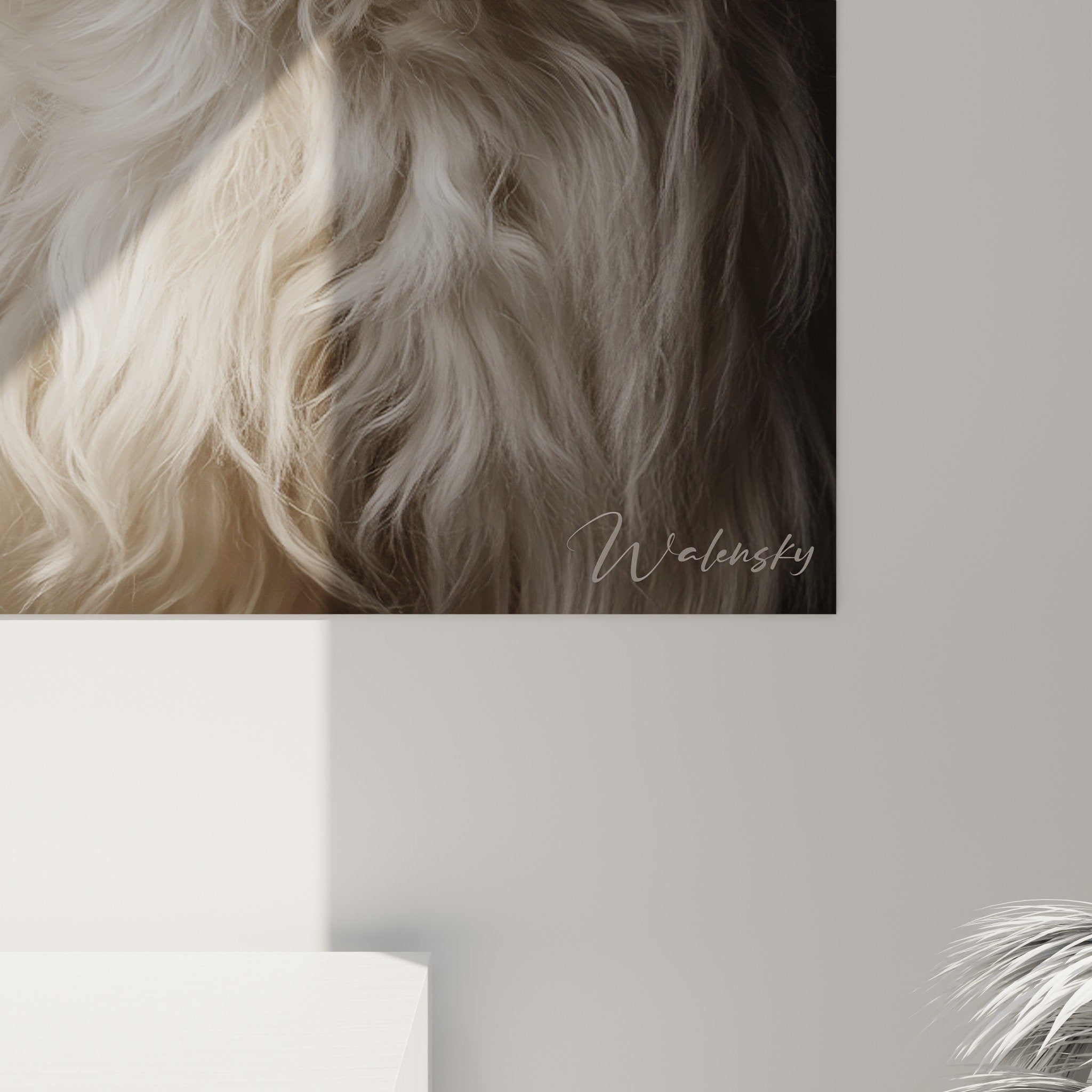 Übersichtsansicht Wandbild Coton de Tulear weiß auf anthrazitgrauem Hintergrund Innenraumdekoration