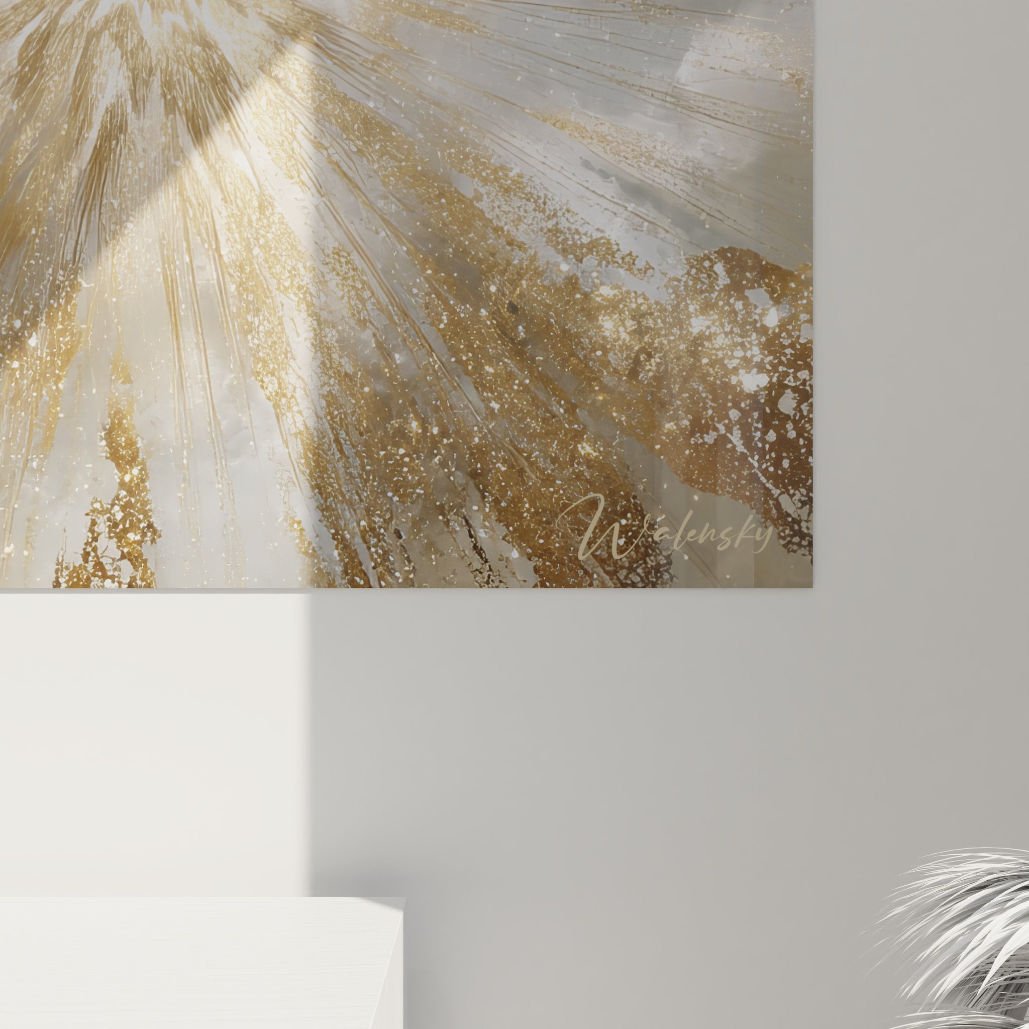 Vue d'ensemble tableau mural explosion lumière dorée dans intérieur moderne et élégant