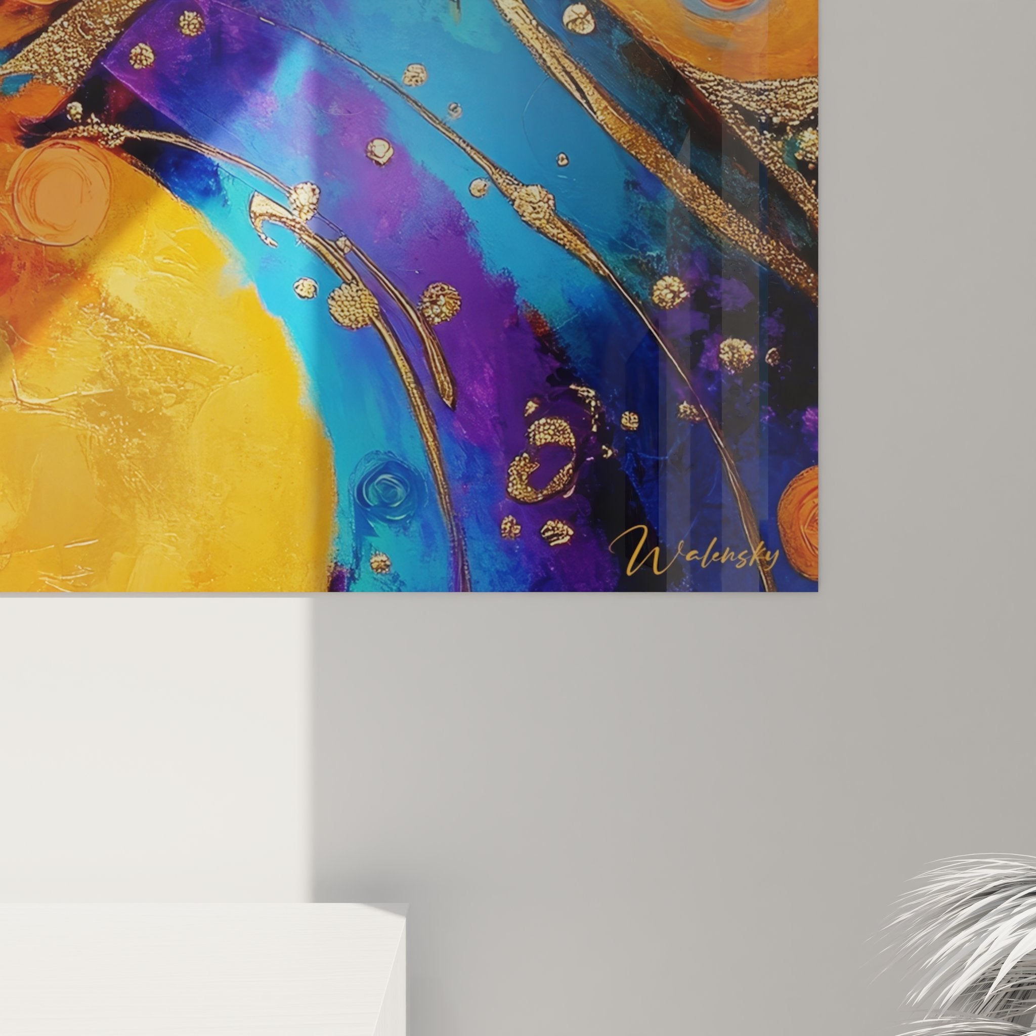 Vue ensemble tableau mural femme cosmique spirales abstraites art décoratif contemporain