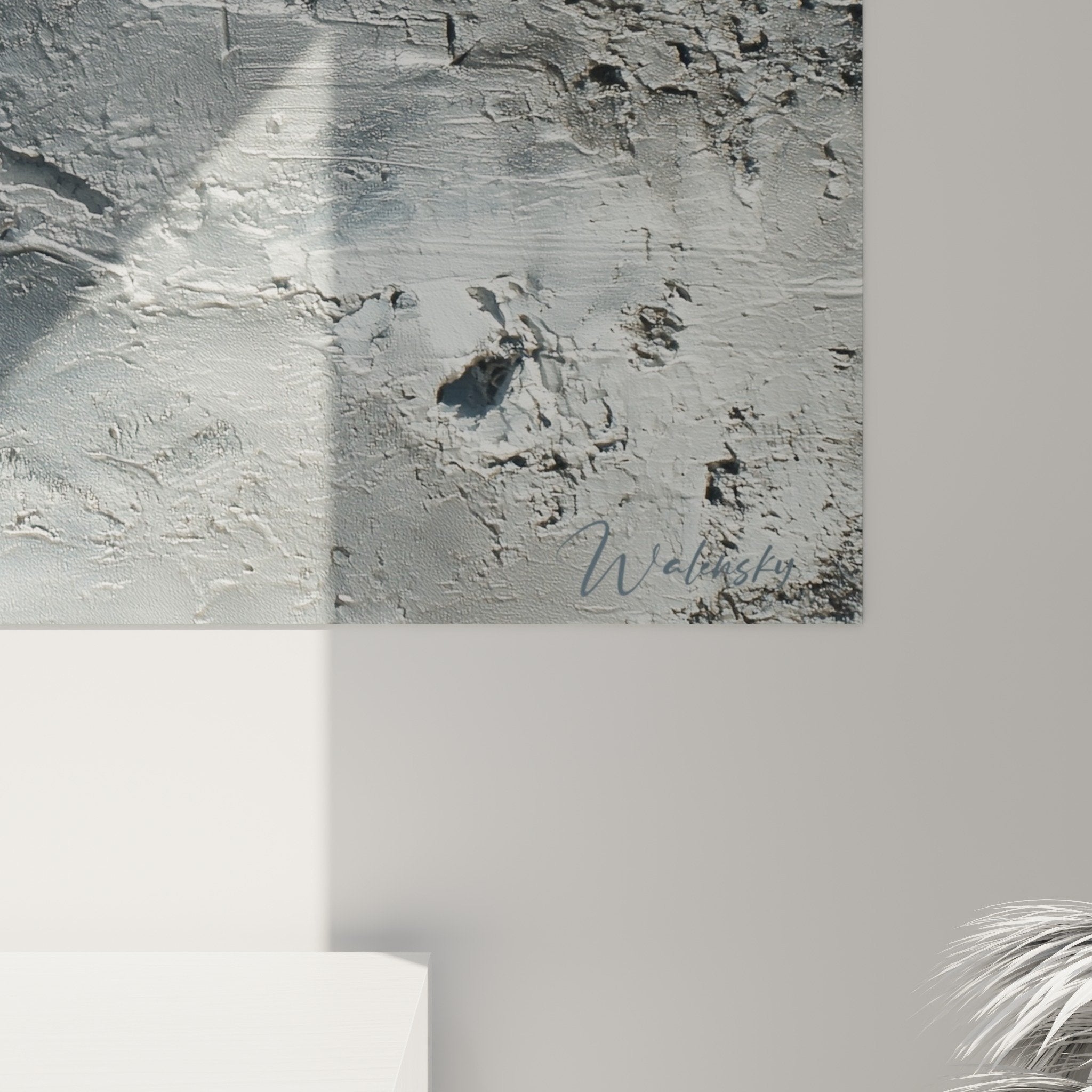 Vue ensemble tableau abstrait gris metallique decoration interieur contemporain feng shui