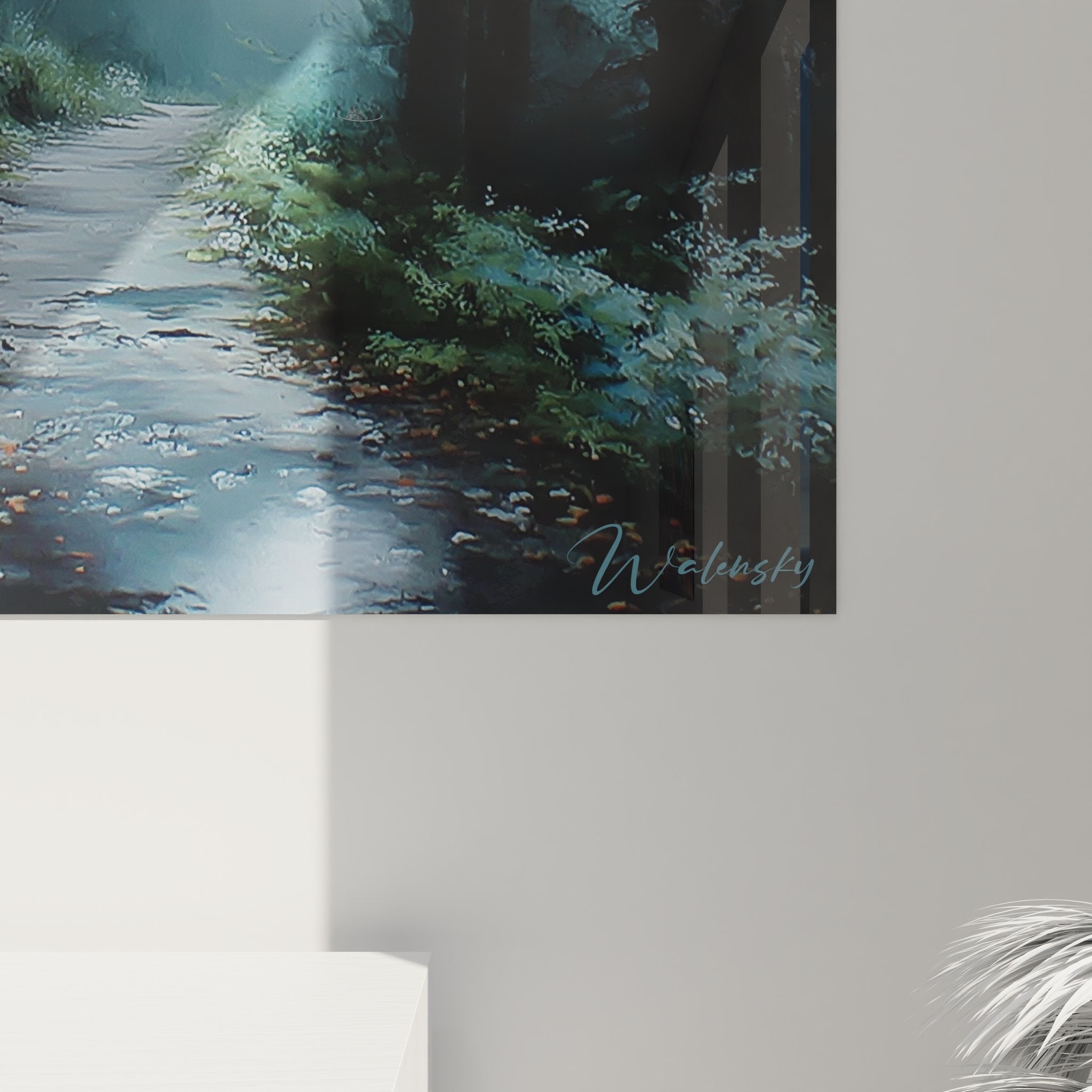 Vue ensemble tableau mural forêt mystérieuse avec cadre, décoration murale nature pour salon moderne